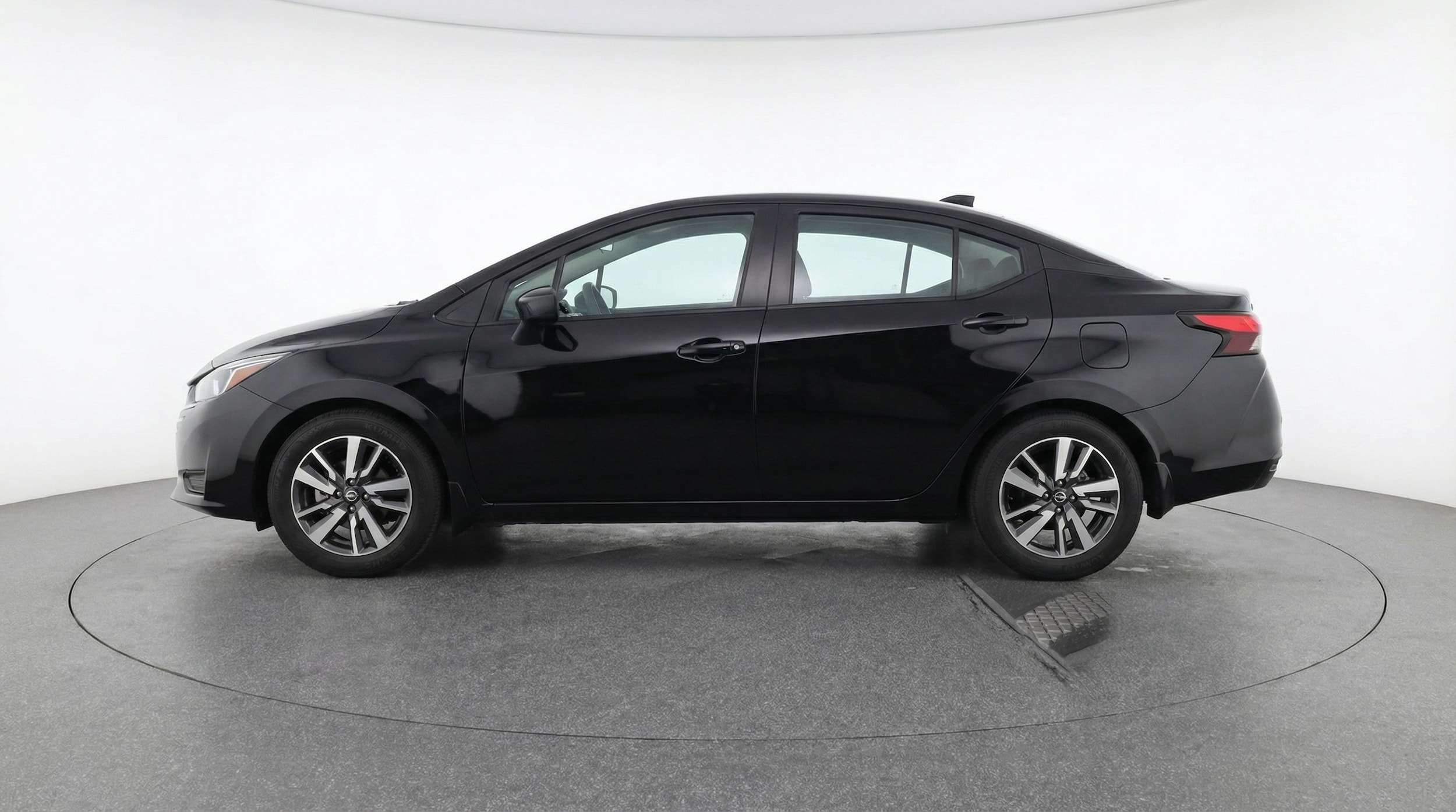 Thumbnail: 2025 Nissan Versa - 4