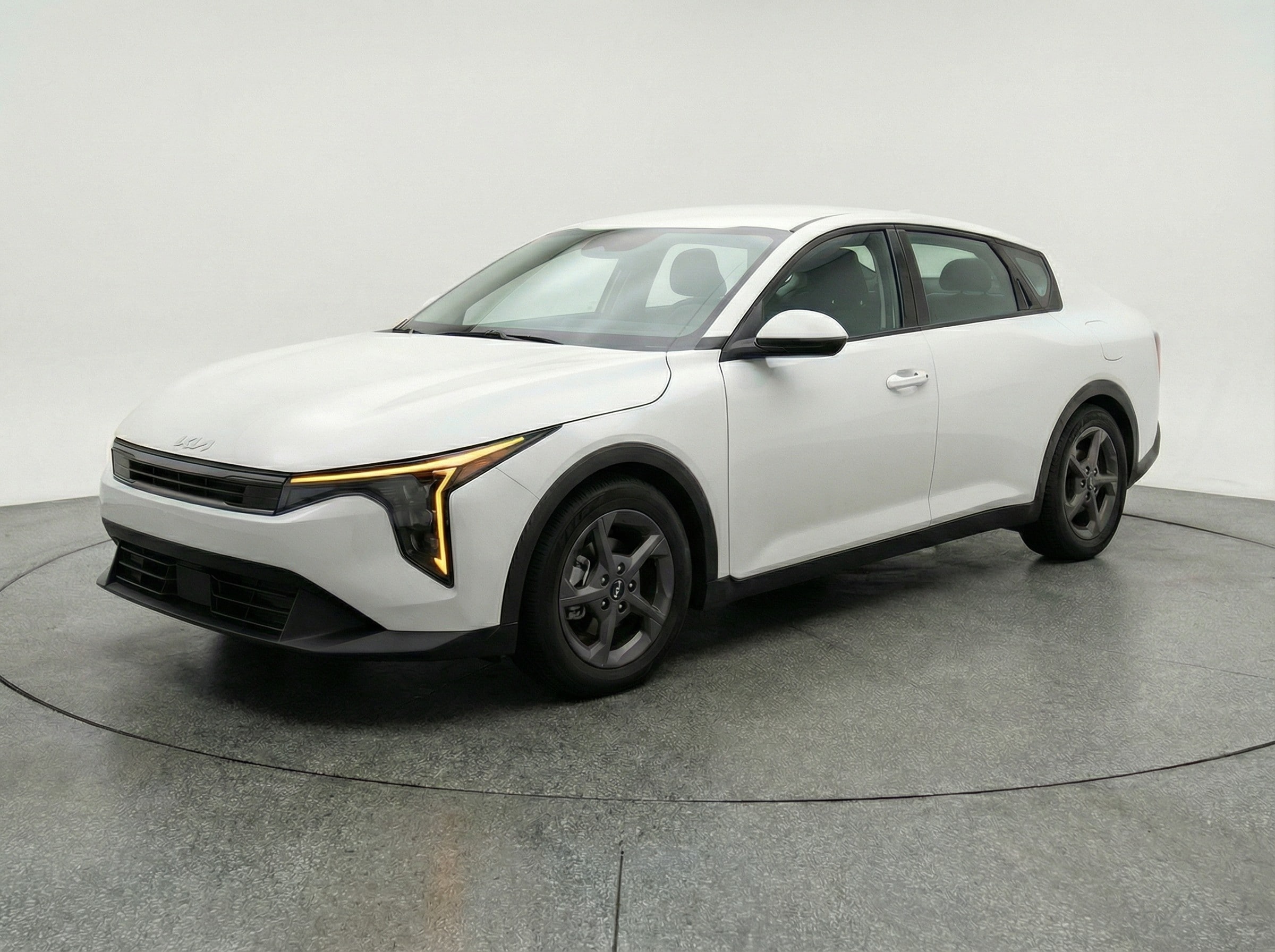 Thumbnail: 2025 Kia K4 - 3