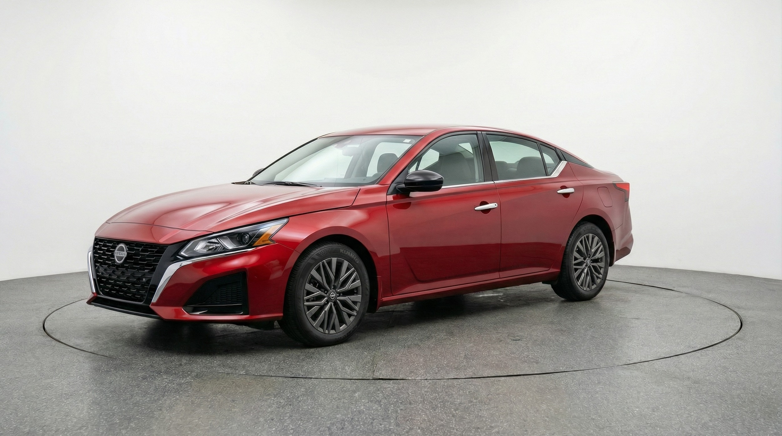 Thumbnail: 2025 Nissan Altima - 3