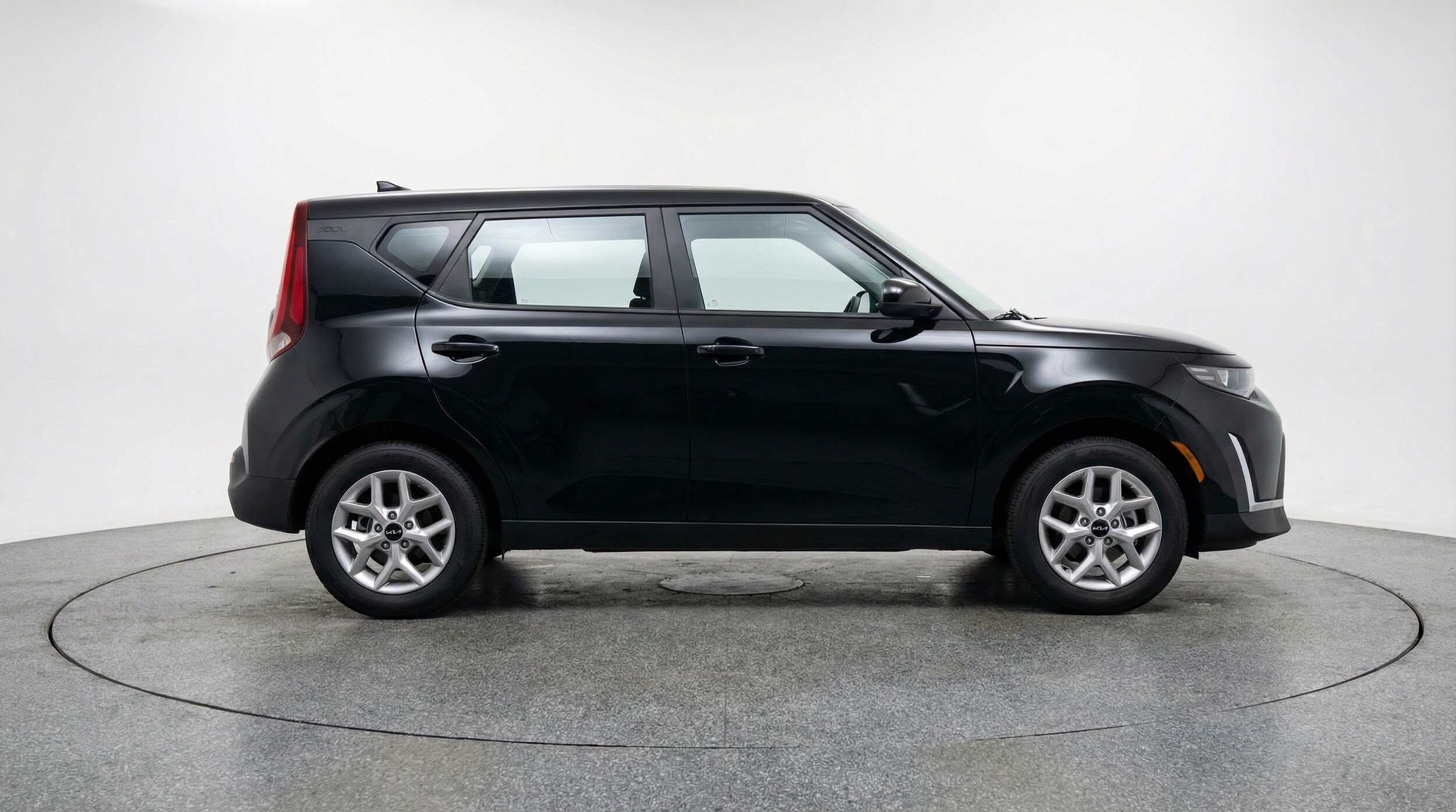 Thumbnail: 2025 Kia Soul - 8