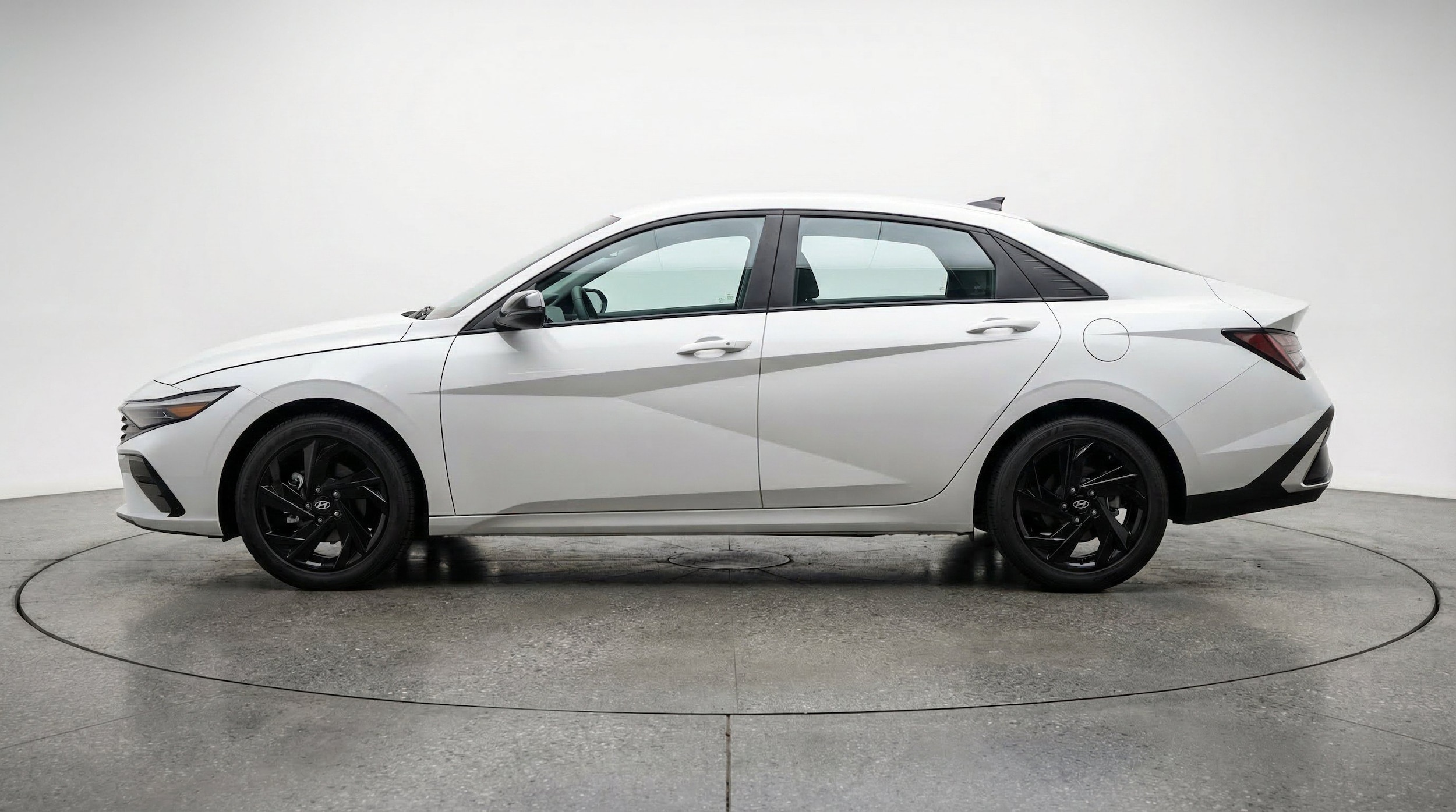 Thumbnail: 2026 Hyundai Elantra - 5
