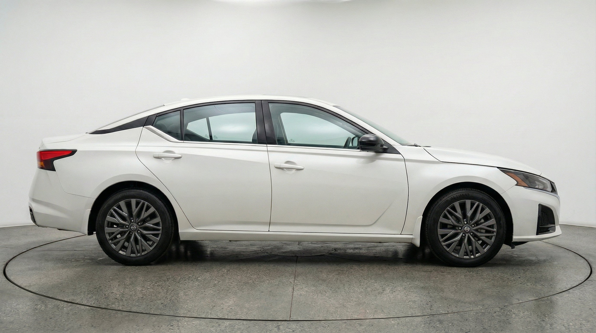 Thumbnail: 2025 Nissan Altima - 11