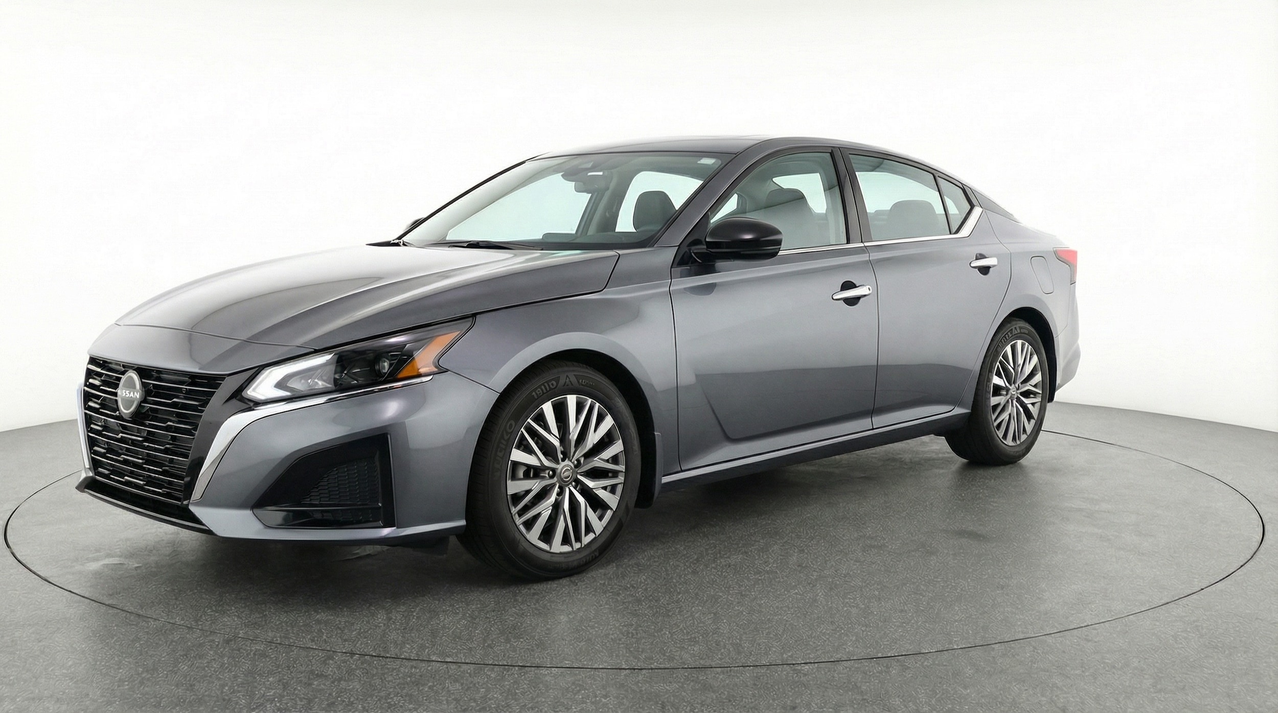 Thumbnail: 2025 Nissan Altima - 3