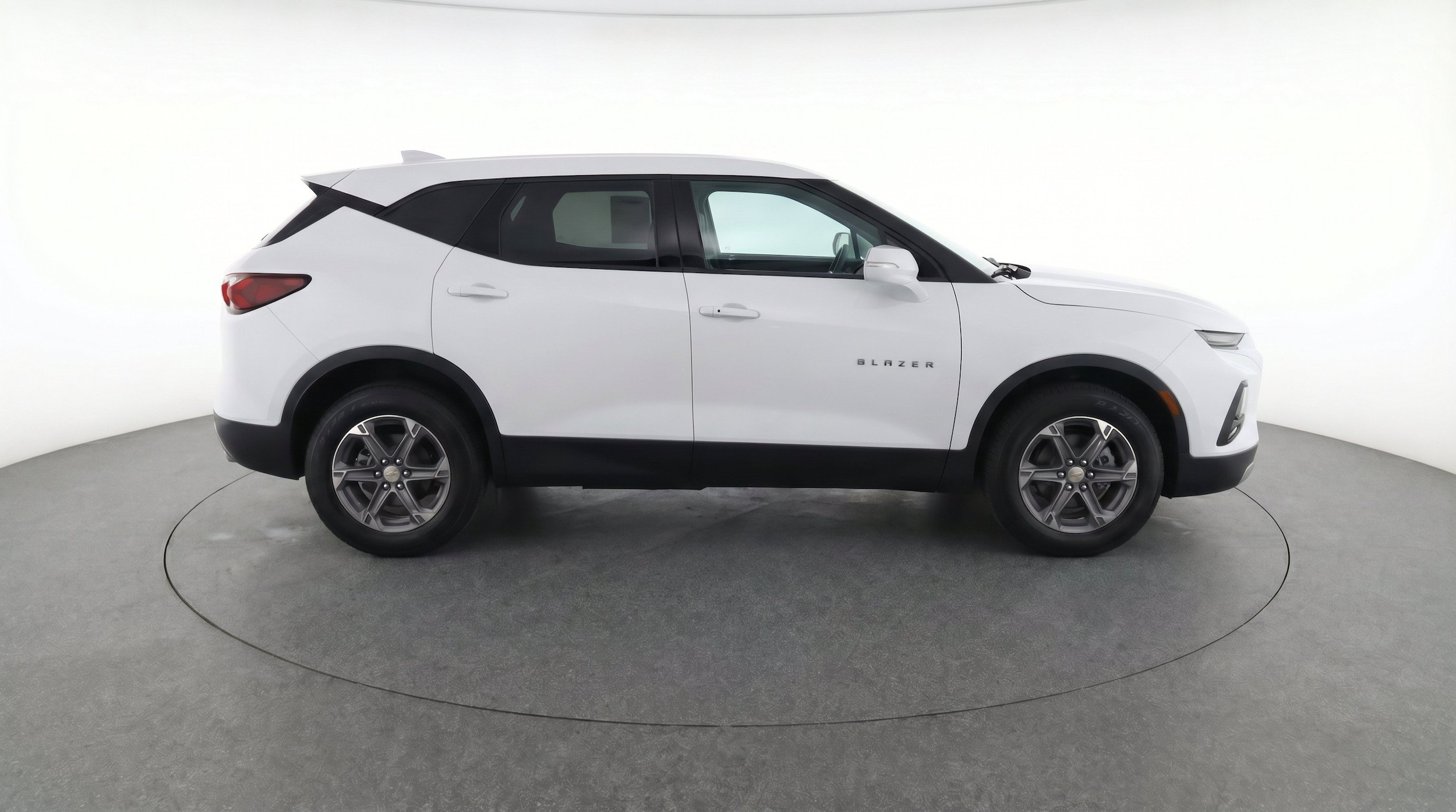 Thumbnail: 2025 Chevrolet Blazer - 10