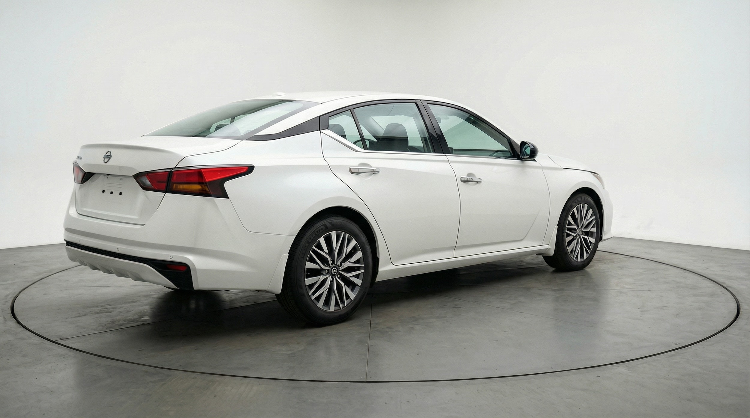 Thumbnail: 2025 Nissan Altima - 7