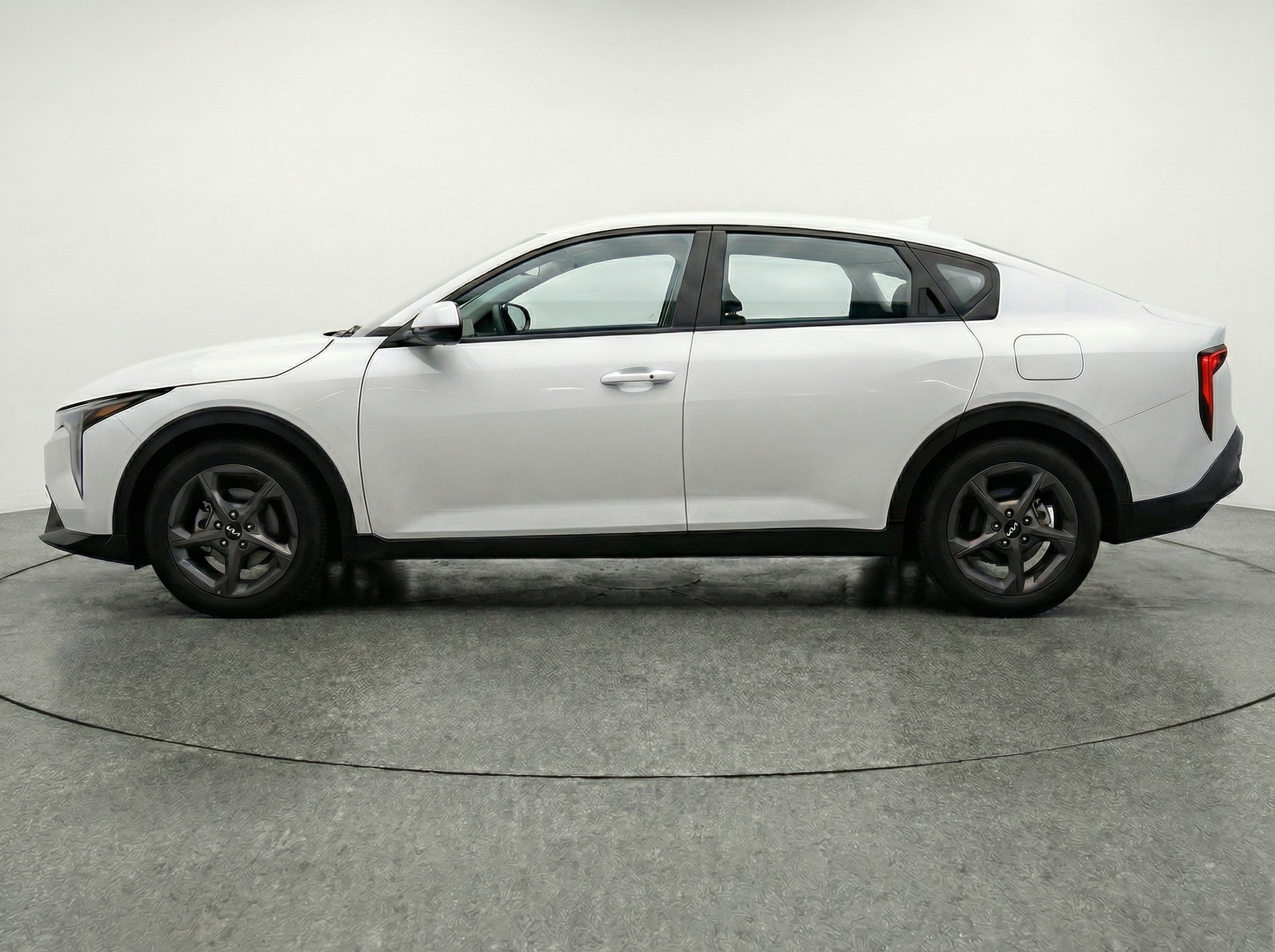 Thumbnail: 2025 Kia K4 - 4