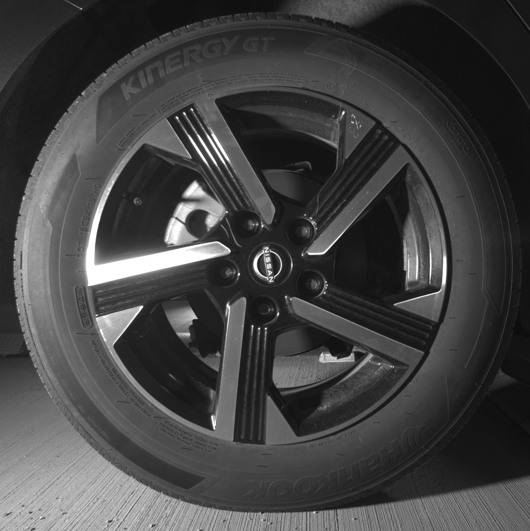 Thumbnail: 2025 Nissan Sentra - 12