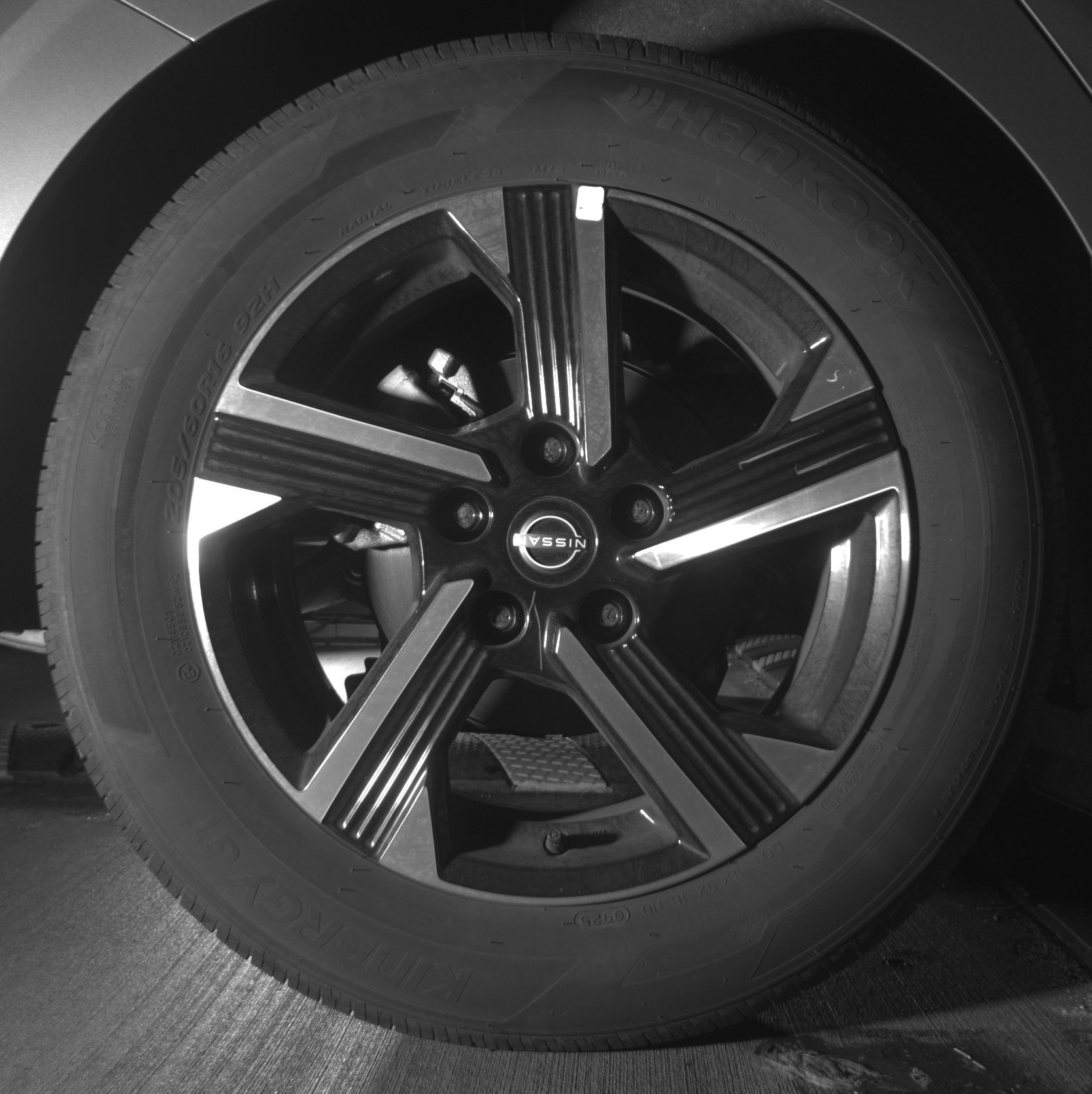 Thumbnail: 2025 Nissan Sentra - 12