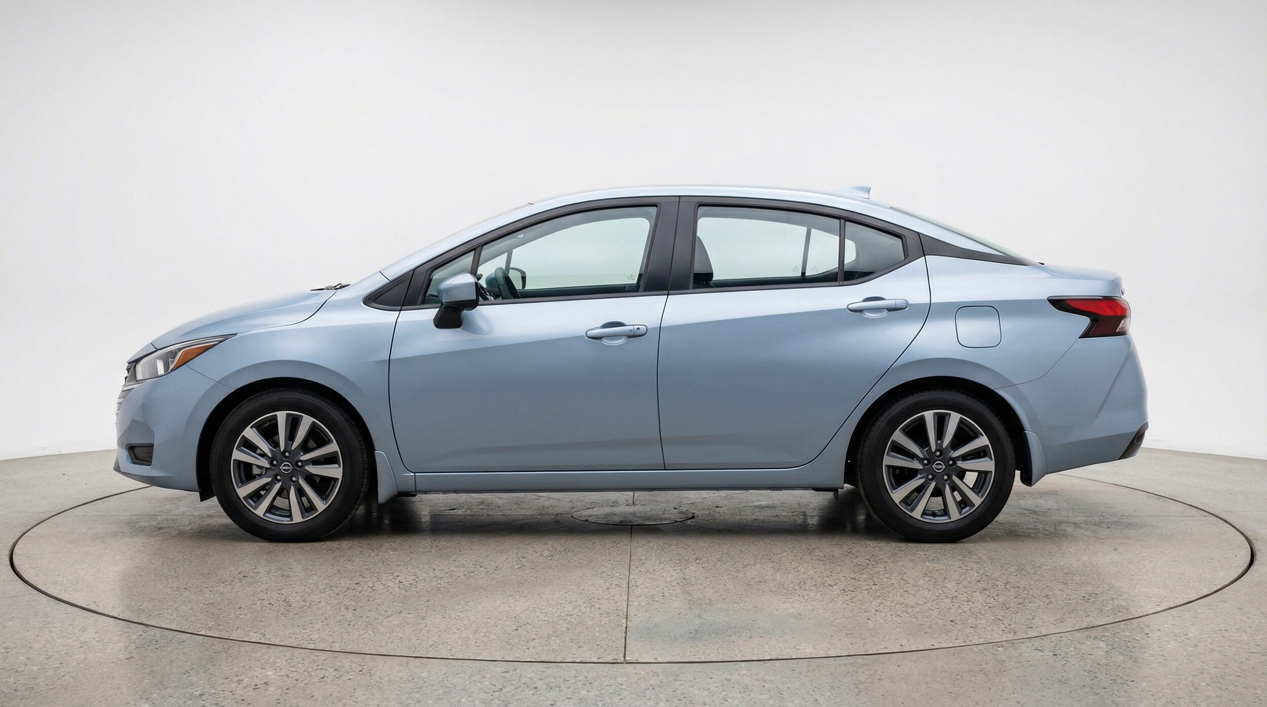 Thumbnail: 2025 Nissan Versa - 4