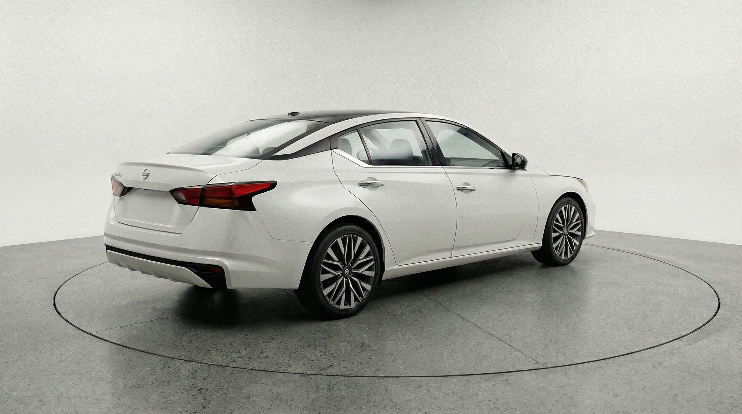 Thumbnail: 2025 Nissan Altima - 7