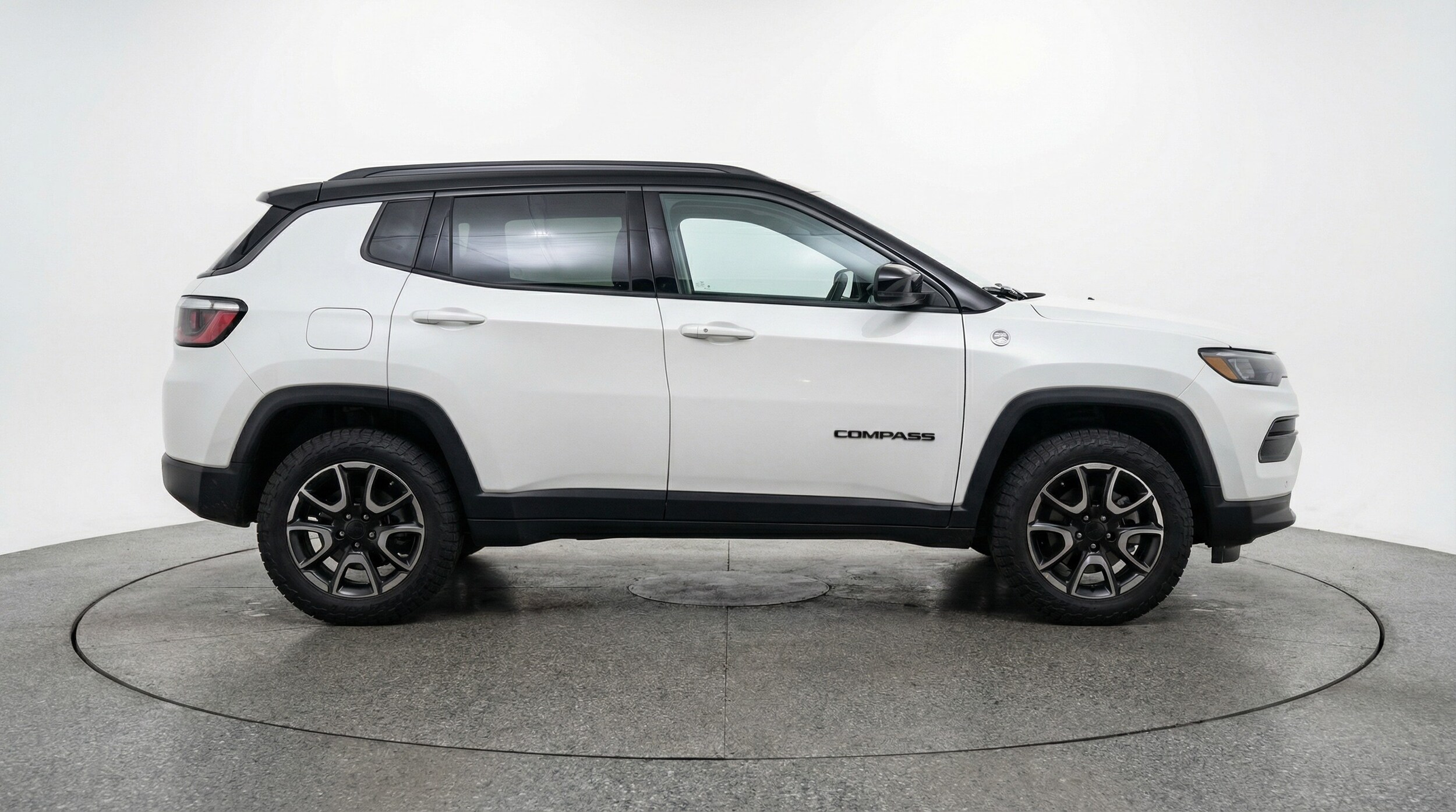 Thumbnail: 2025 Jeep Compass - 8
