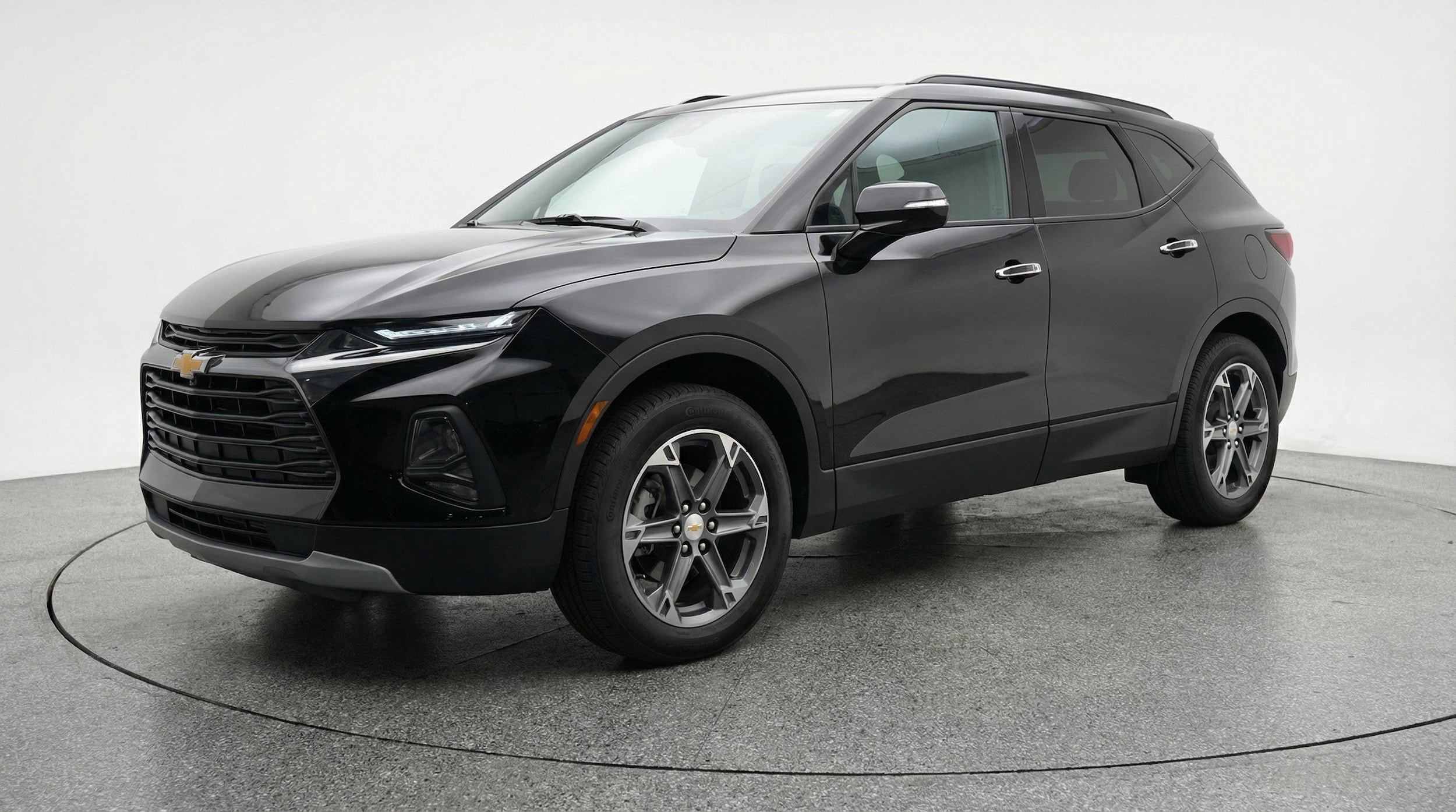 Thumbnail: 2026 Chevrolet Blazer - 3