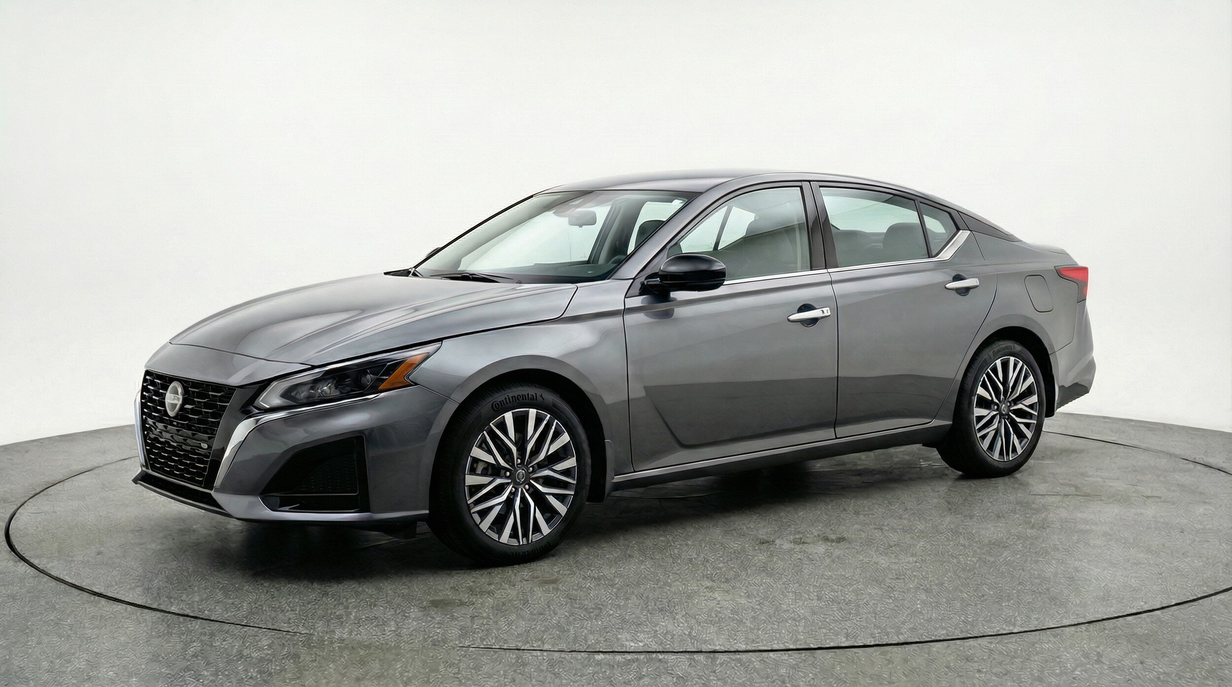 Thumbnail: 2025 Nissan Altima - 3