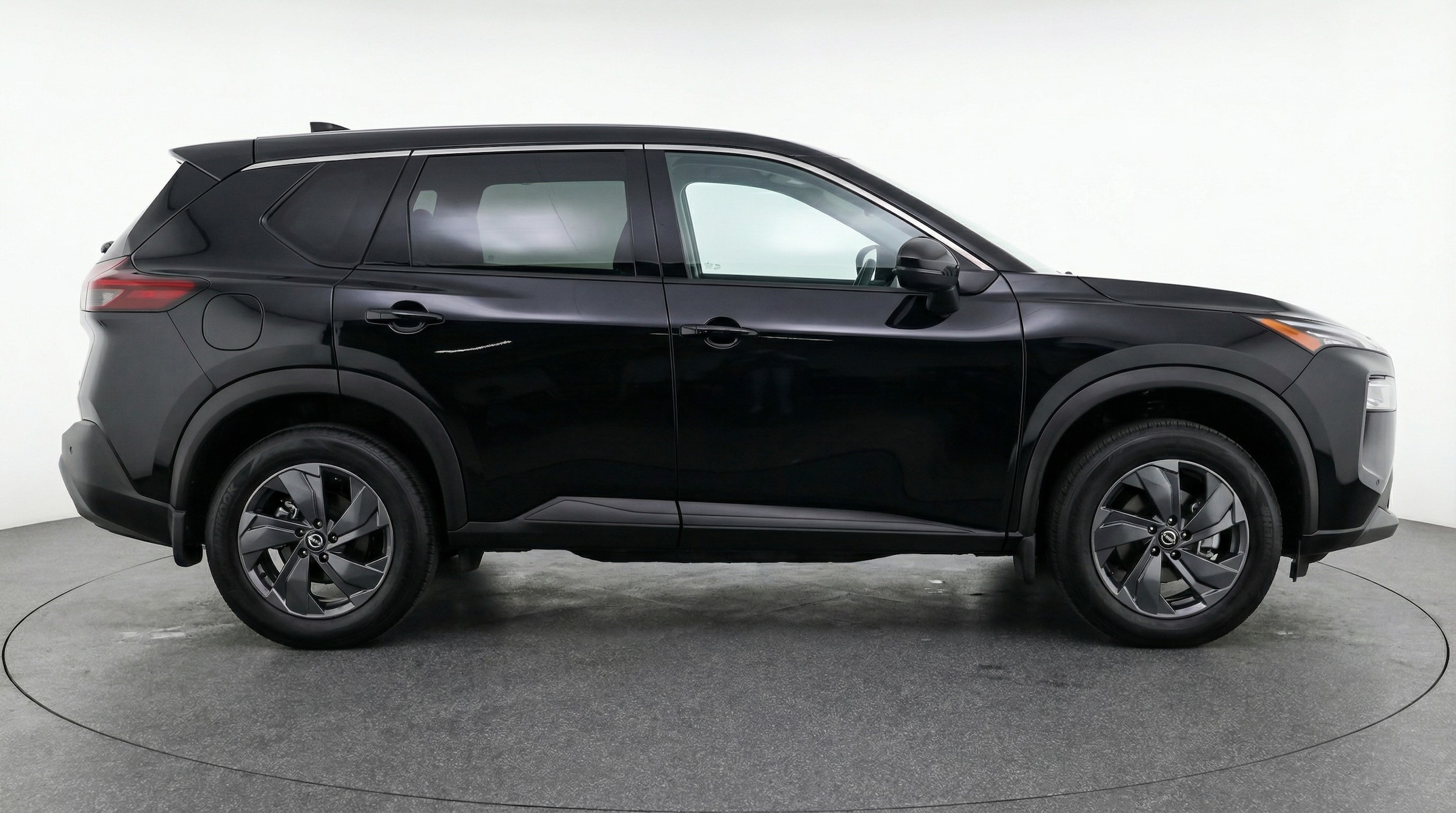 Thumbnail: 2025 Nissan Rogue - 8