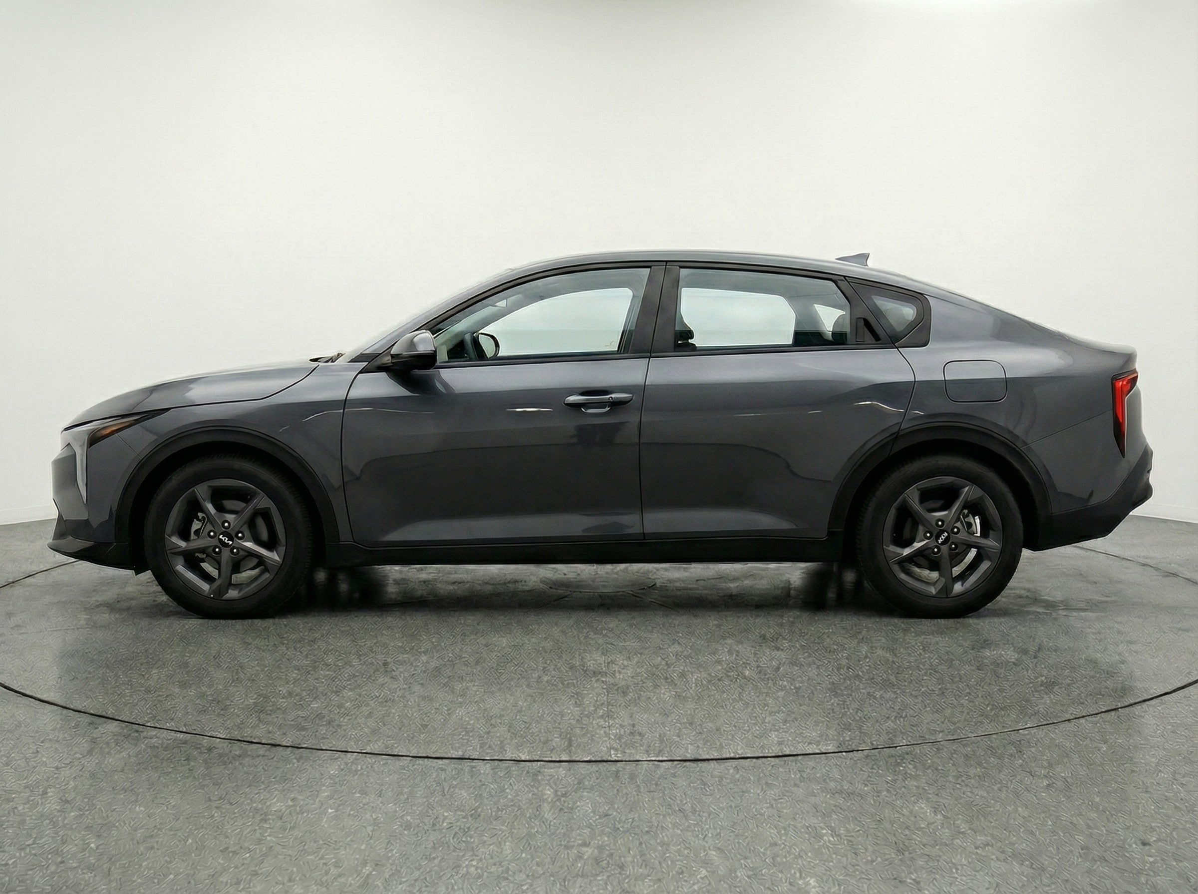 Thumbnail: 2025 Kia K4 - 4
