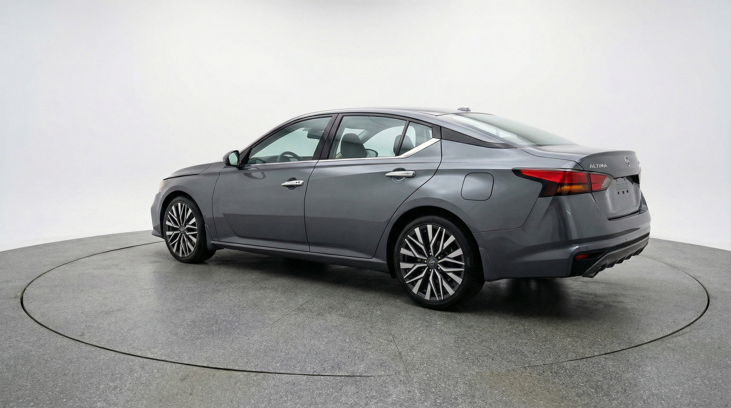 Thumbnail: 2025 Nissan Altima - 6