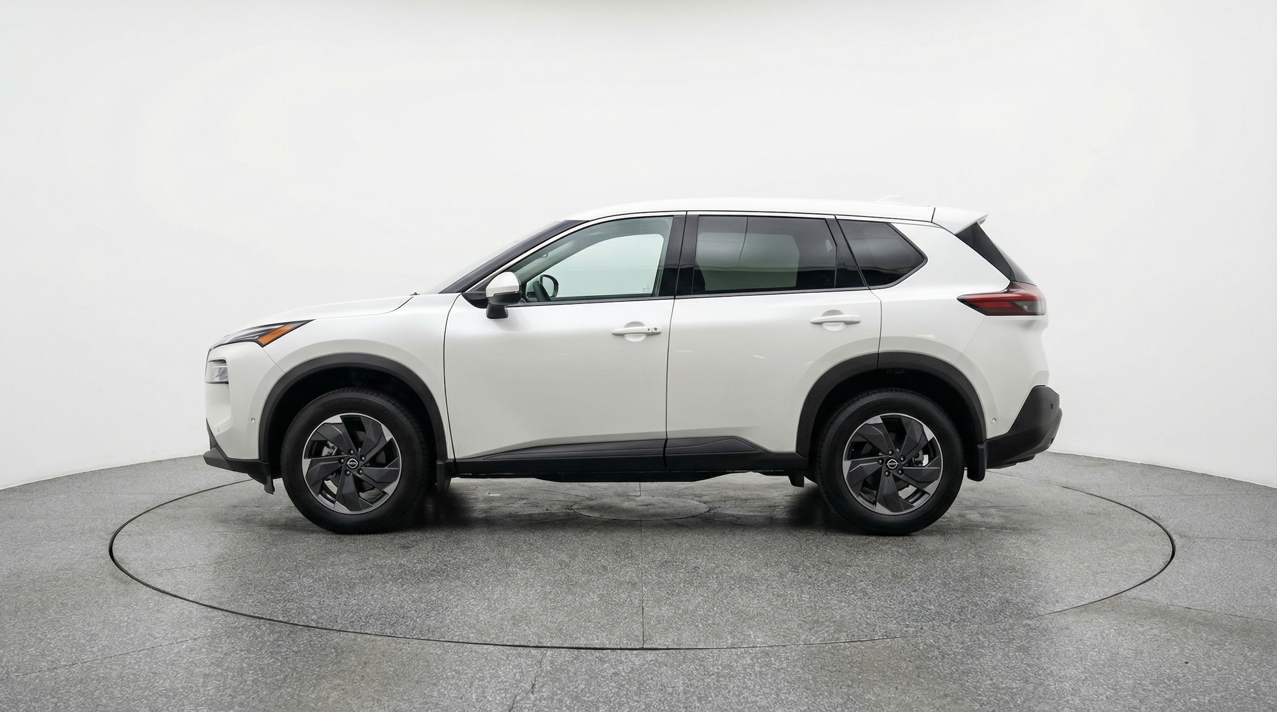 Thumbnail: 2025 Nissan Rogue - 4