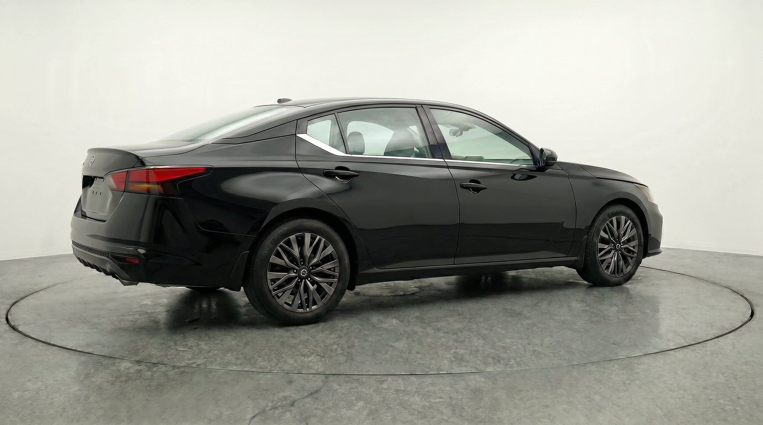 Thumbnail: 2026 Nissan Altima - 9