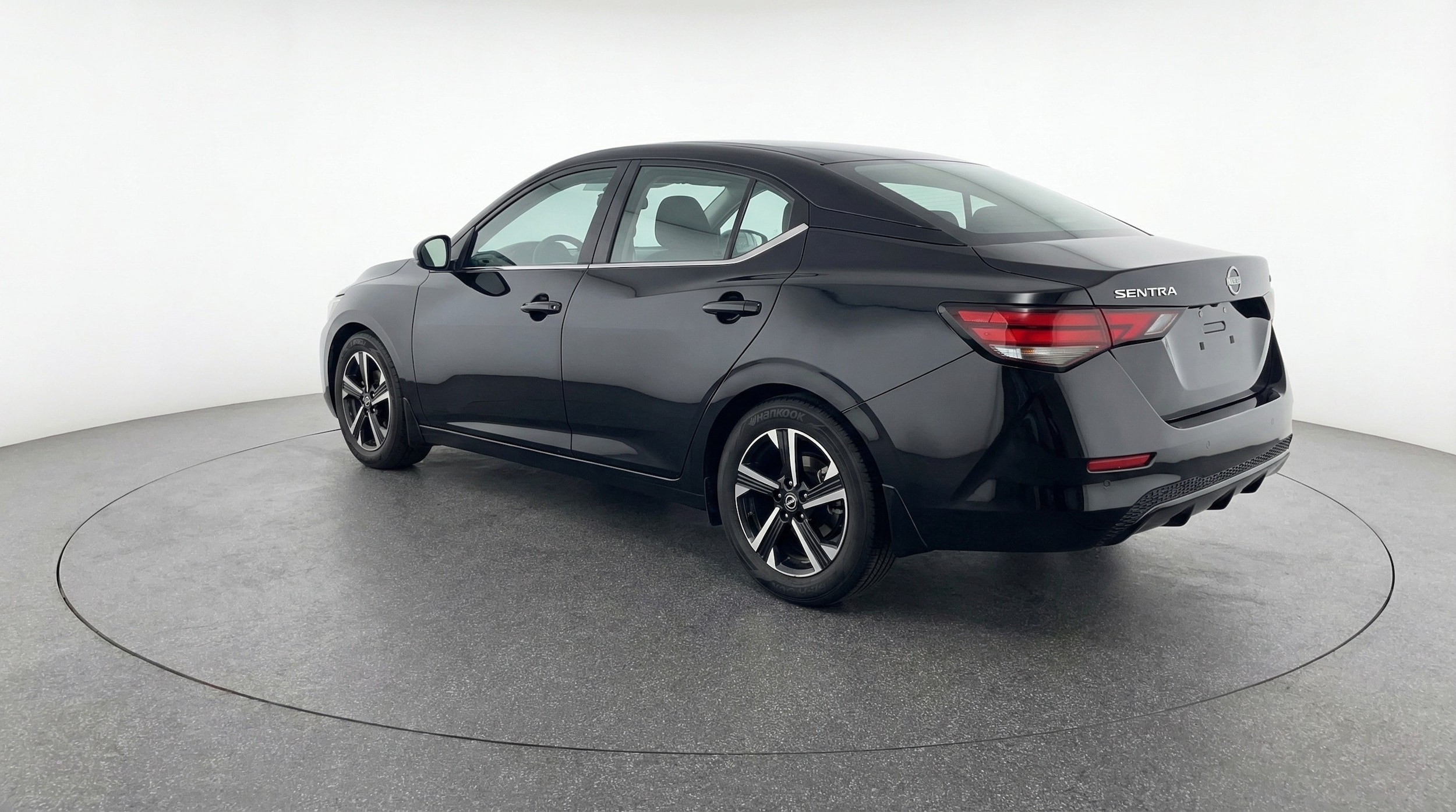 Thumbnail: 2025 Nissan Sentra - 5