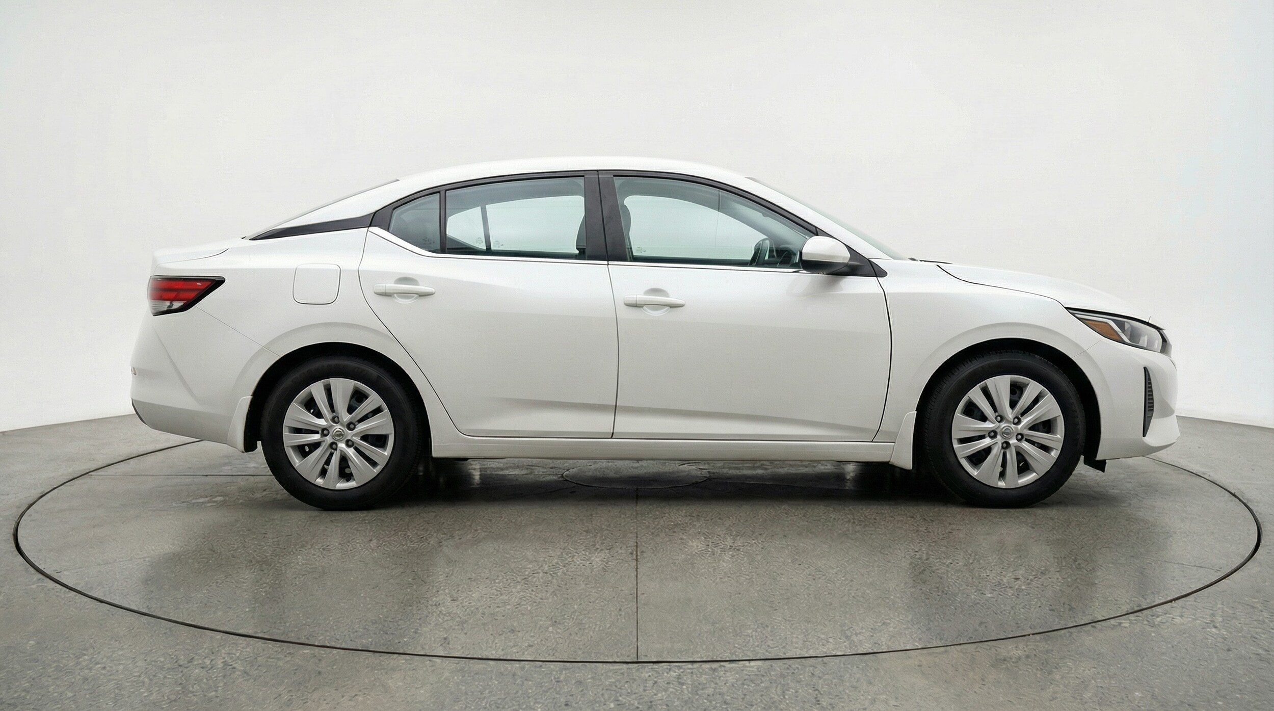 Thumbnail: 2025 Nissan Sentra - 8