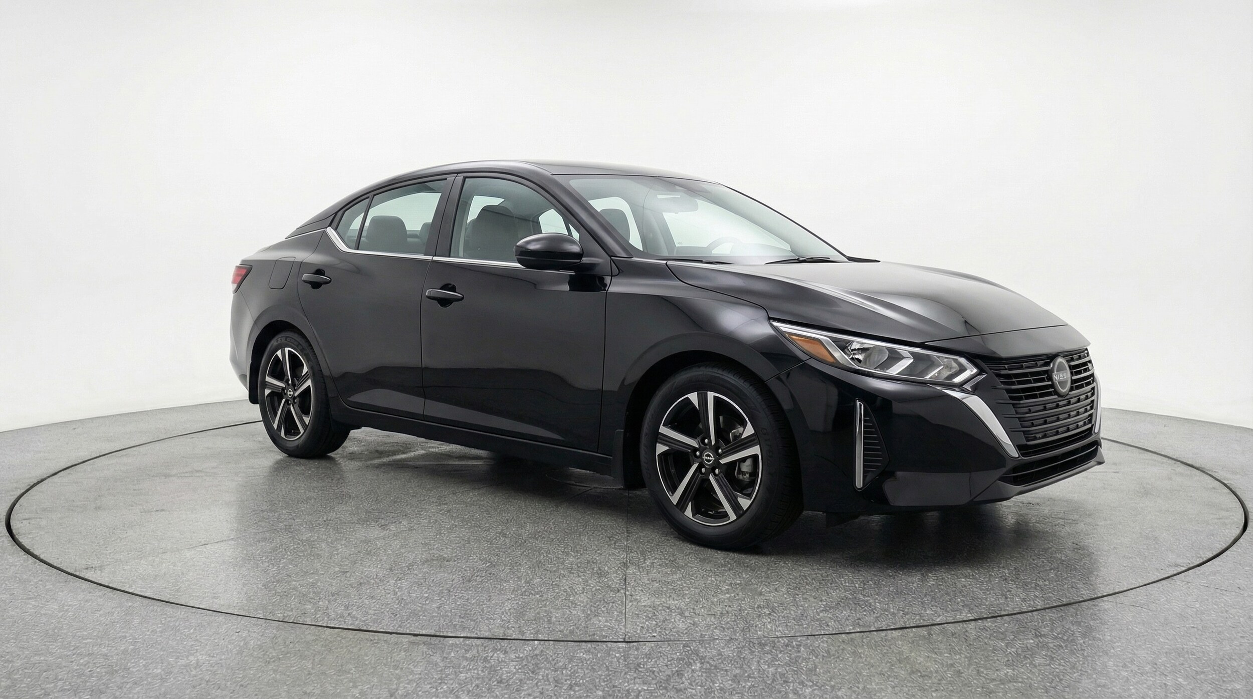 Thumbnail: 2025 Nissan Sentra - 1