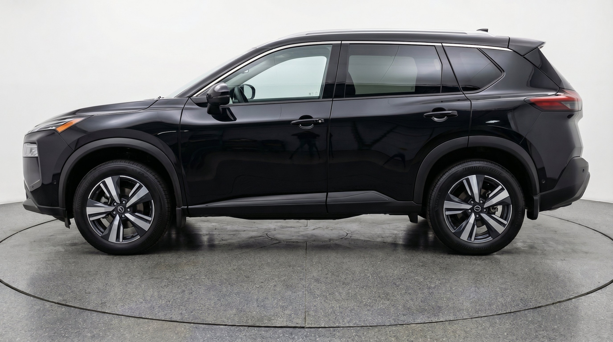 Thumbnail: 2026 Nissan Rogue - 5