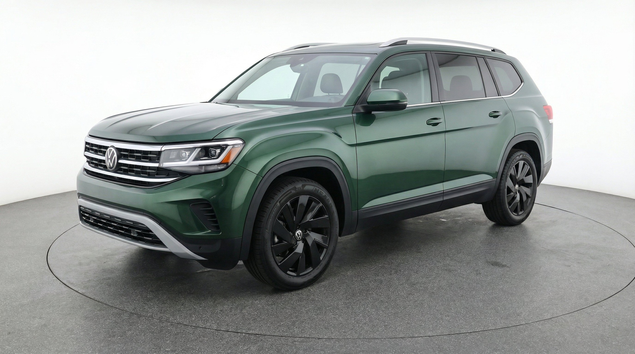 Thumbnail: 2026 Volkswagen Atlas - 3