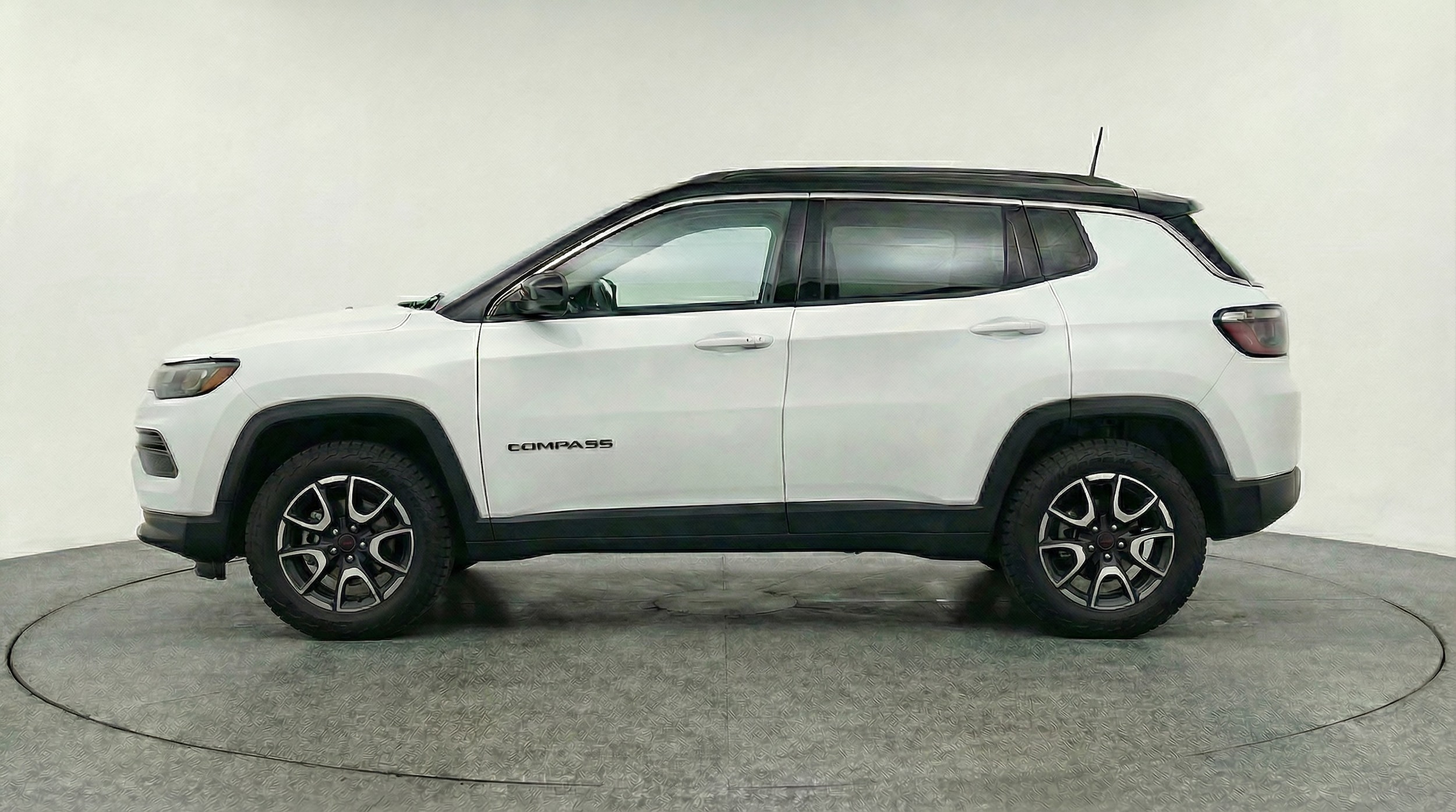 Thumbnail: 2025 Jeep Compass - 4