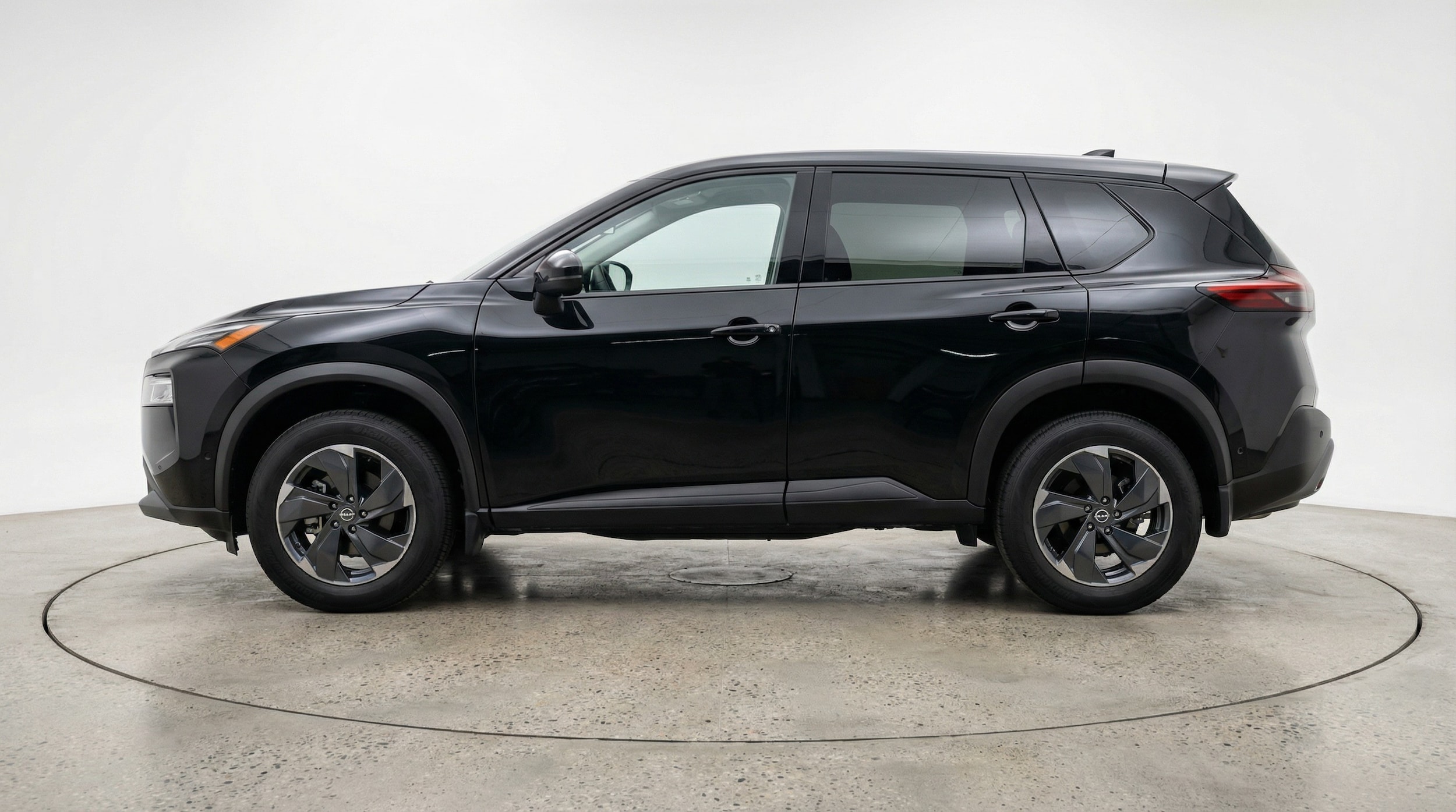 Thumbnail: 2025 Nissan Rogue - 4