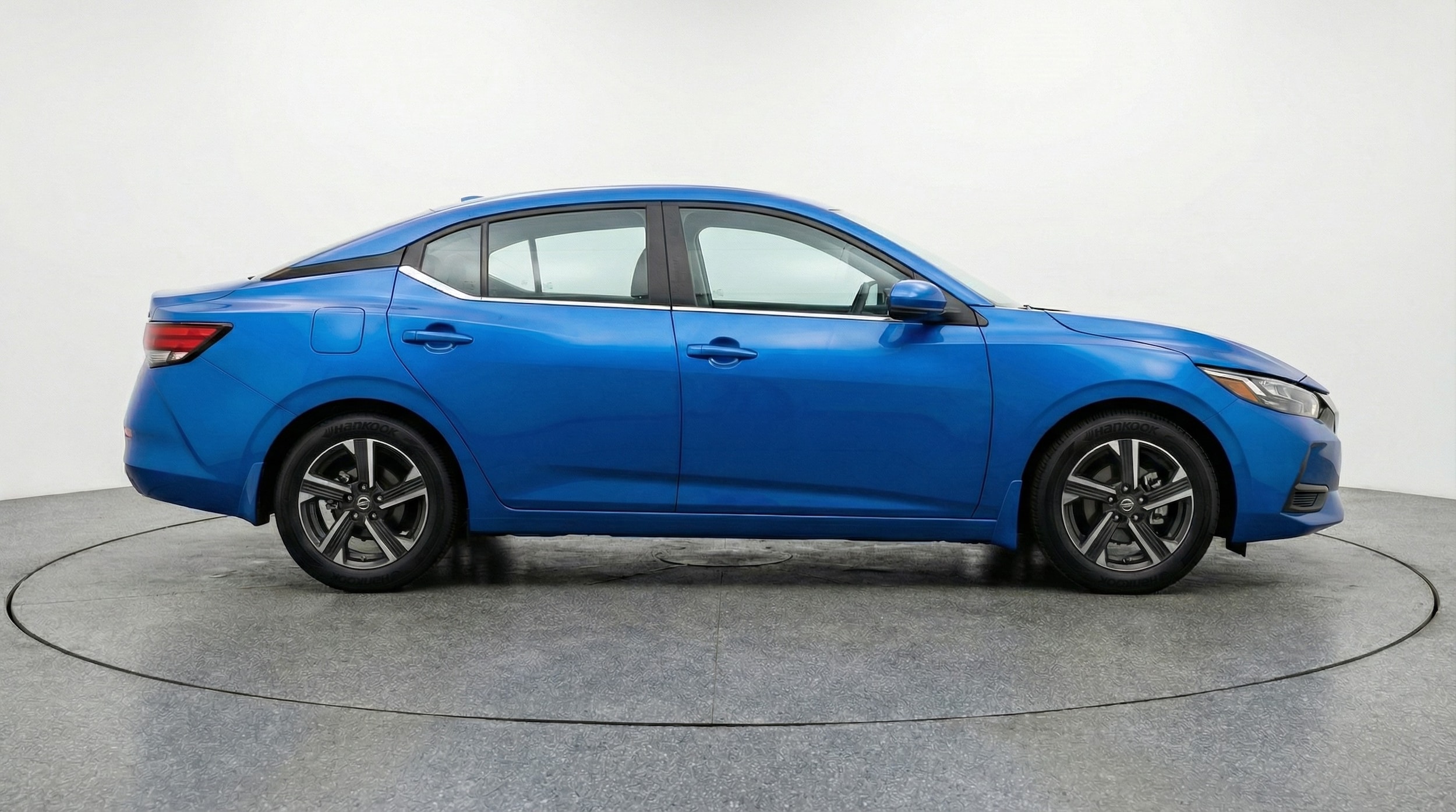 Thumbnail: 2025 Nissan Sentra - 8