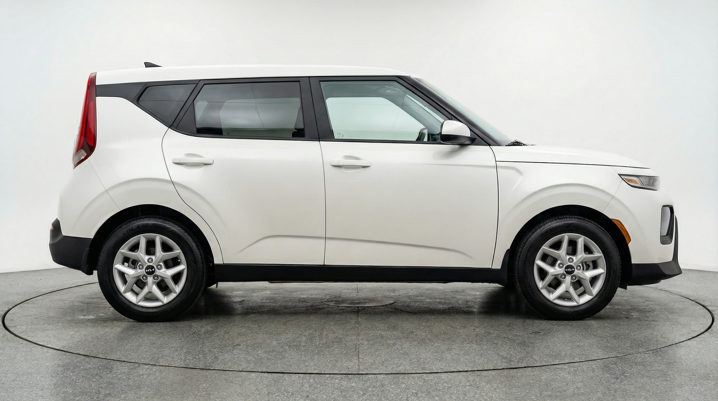 Thumbnail: 2025 Kia Soul - 8