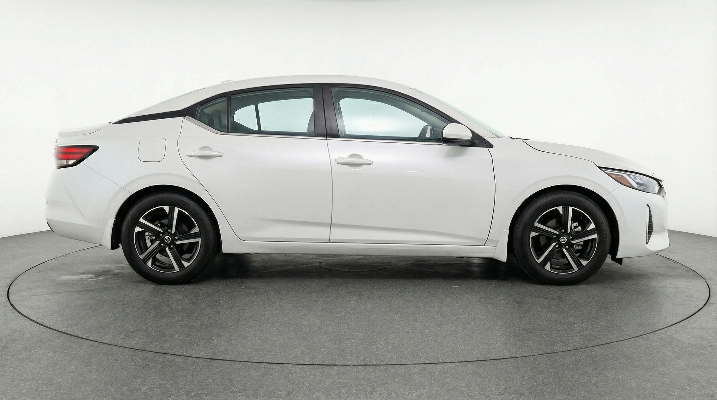 Thumbnail: 2025 Nissan Sentra - 8