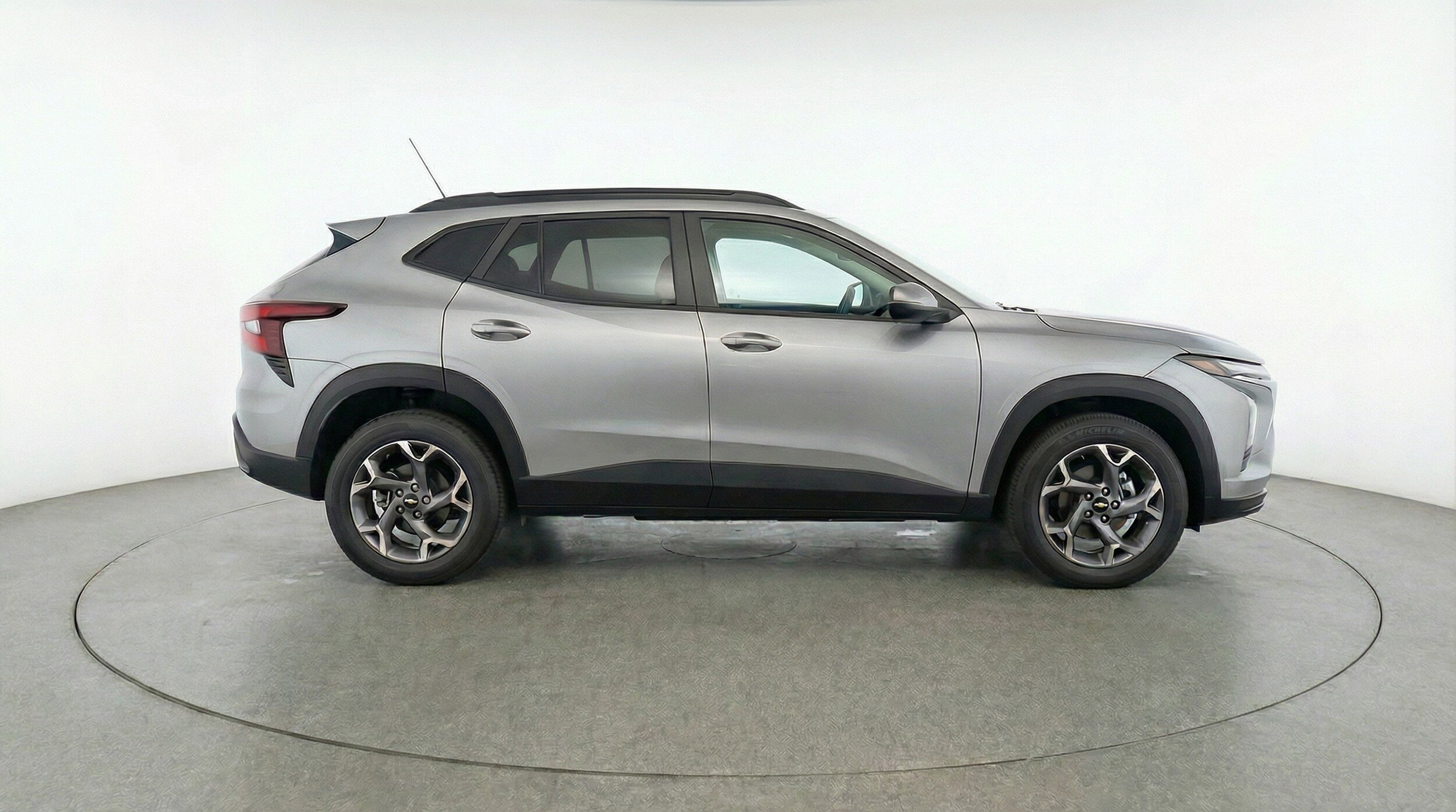 Thumbnail: 2025 Chevrolet Trax - 11
