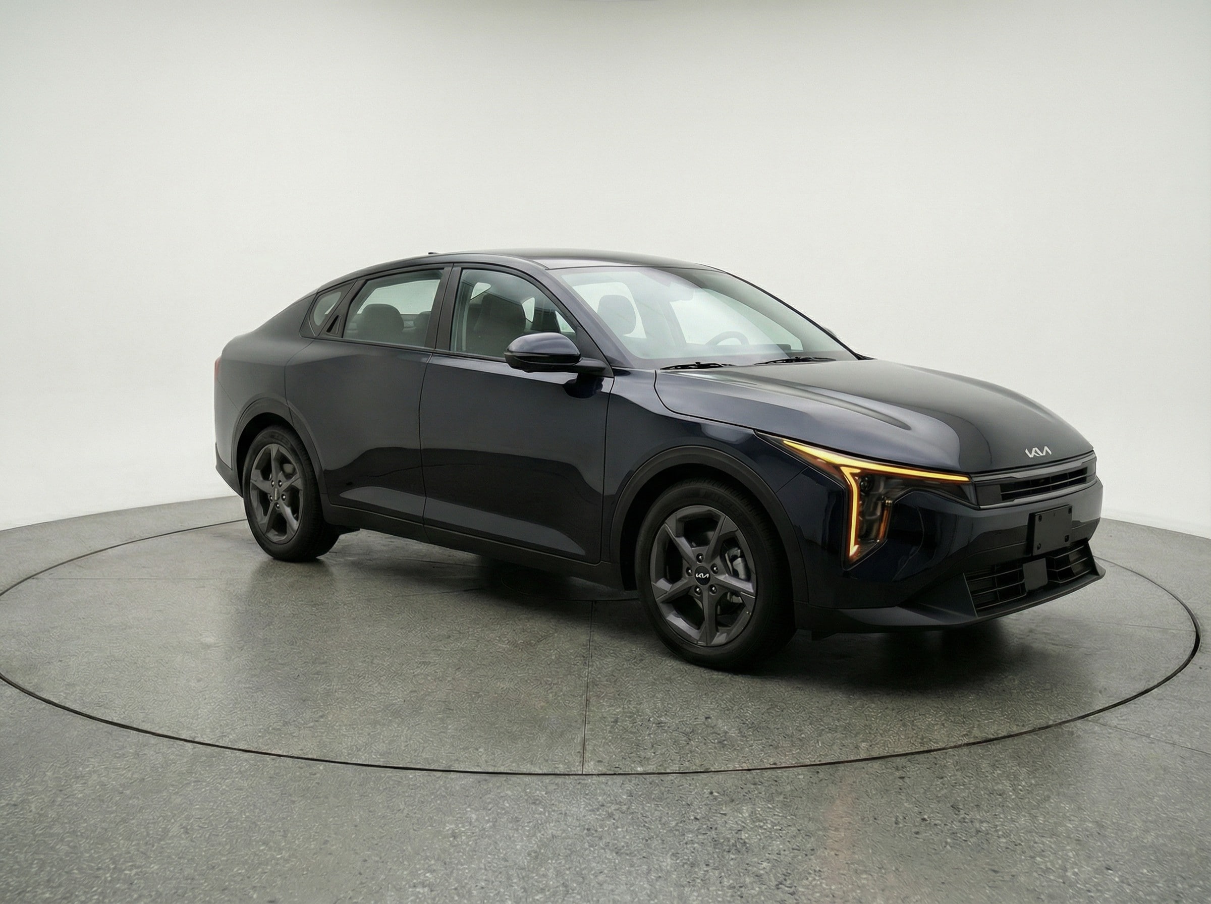 Thumbnail: 2025 Kia K4 - 1