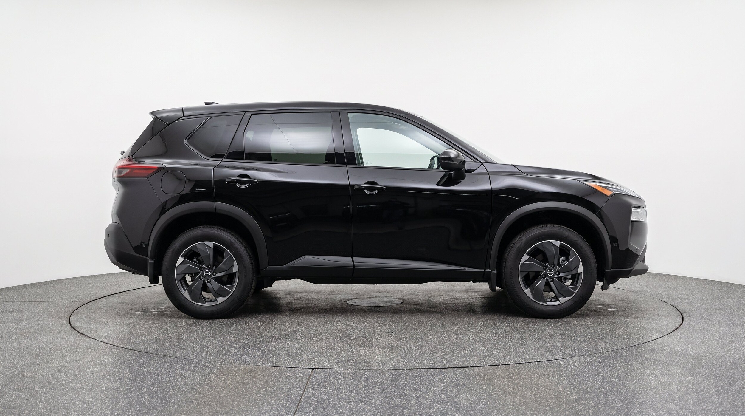 Thumbnail: 2025 Nissan Rogue - 10