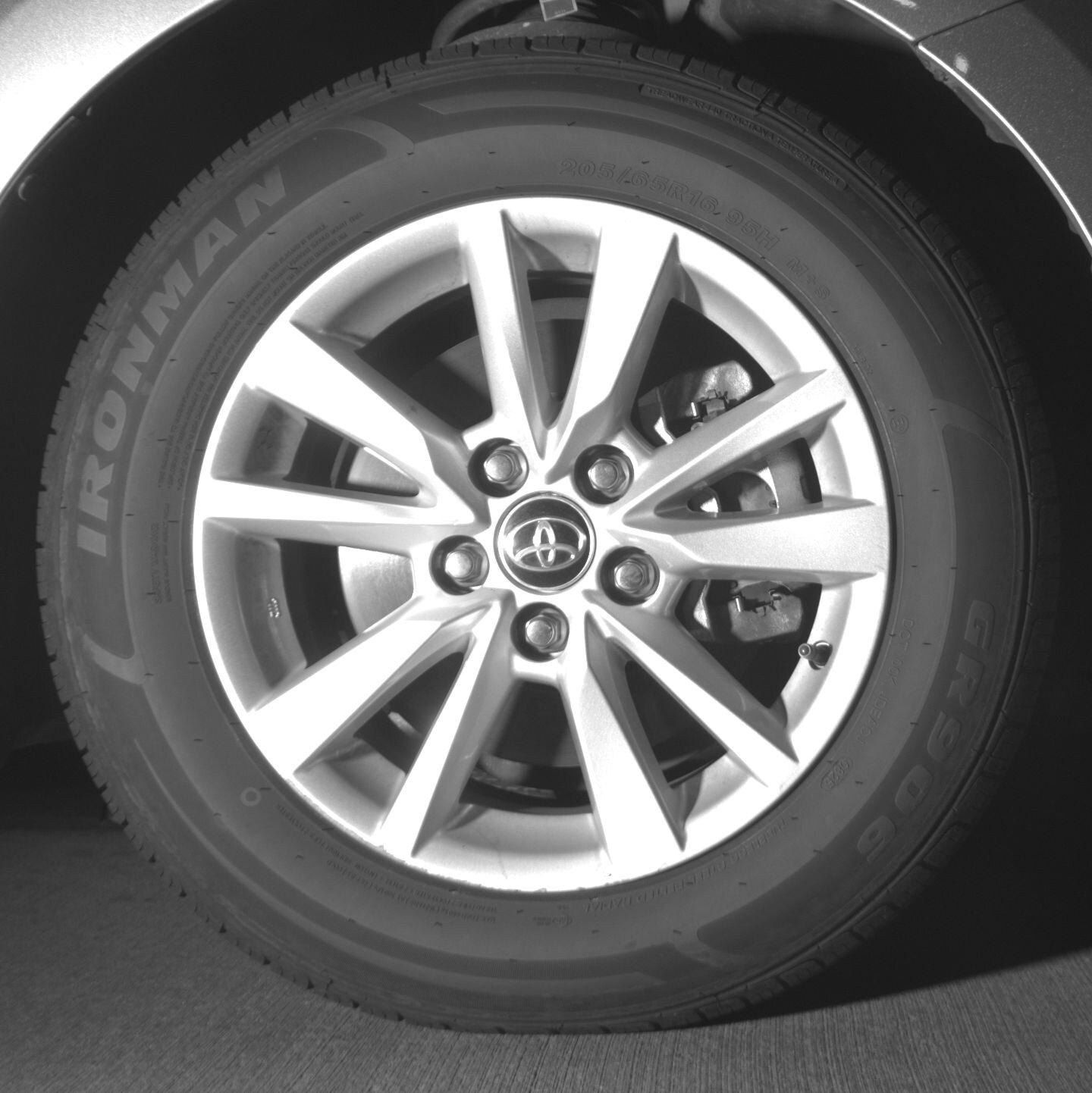 Thumbnail: 2025 Toyota Camry - 10