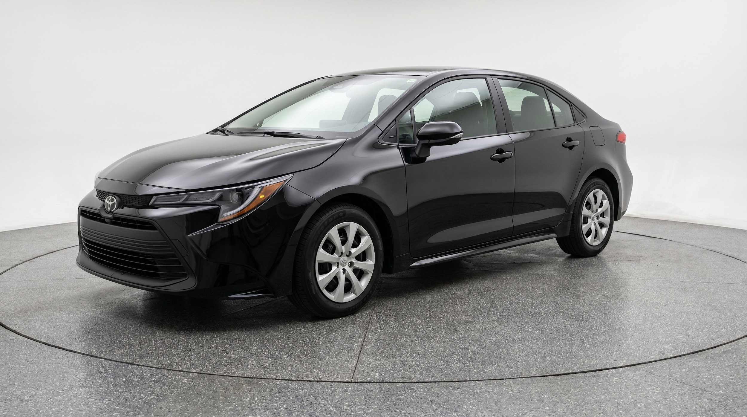 Thumbnail: 2025 Toyota Corolla - 3