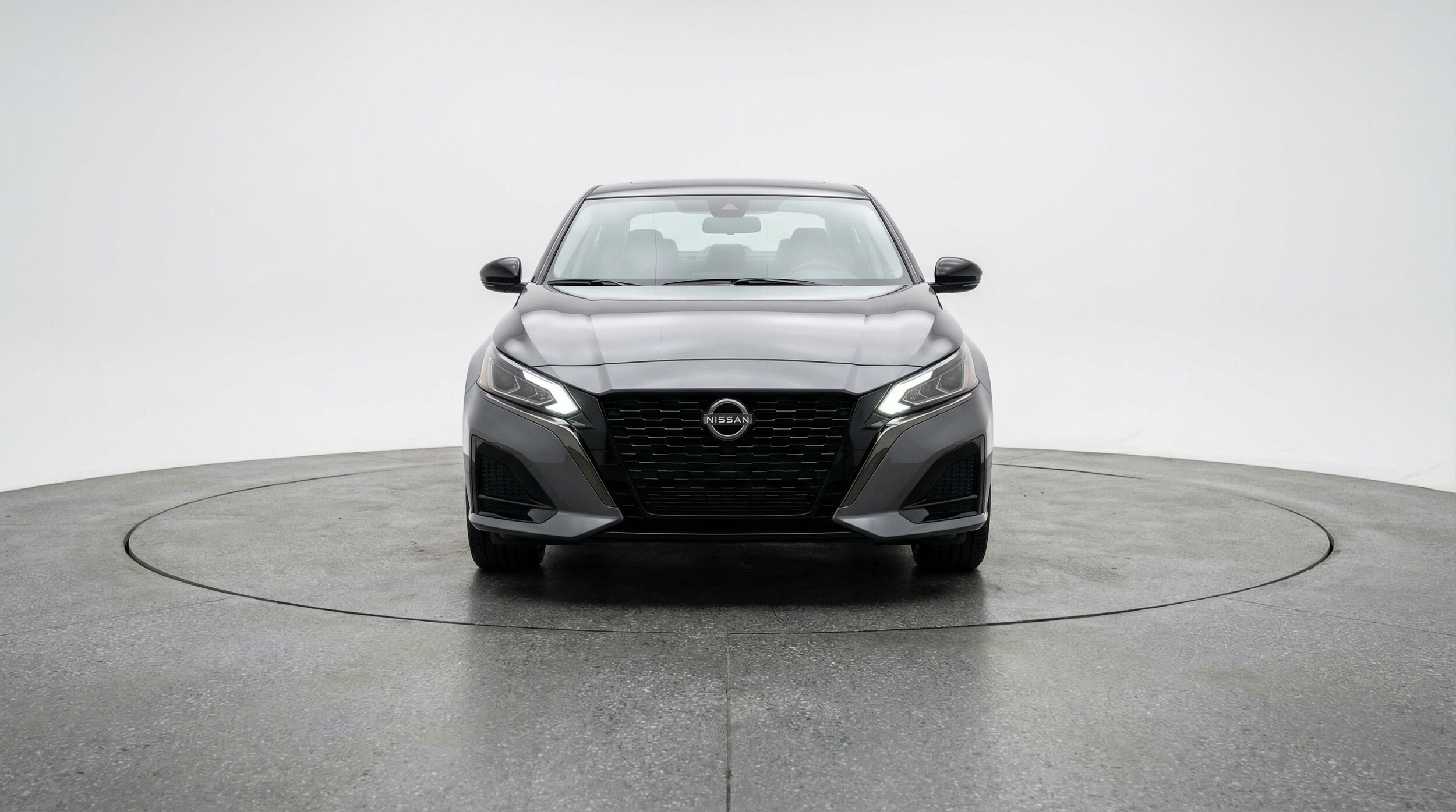 Thumbnail: 2025 Nissan Altima - 2