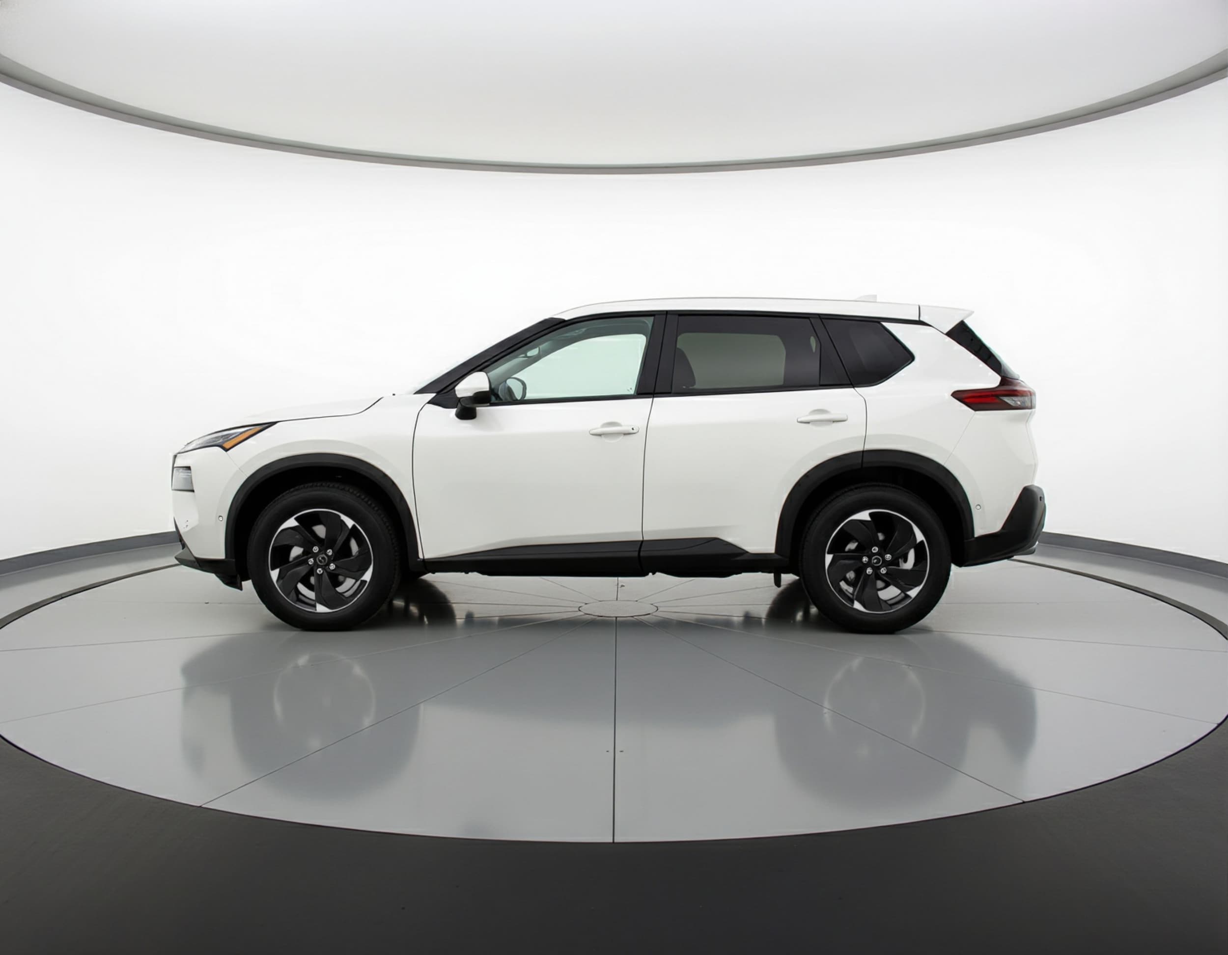 Thumbnail: 2025 Nissan Rogue - 4