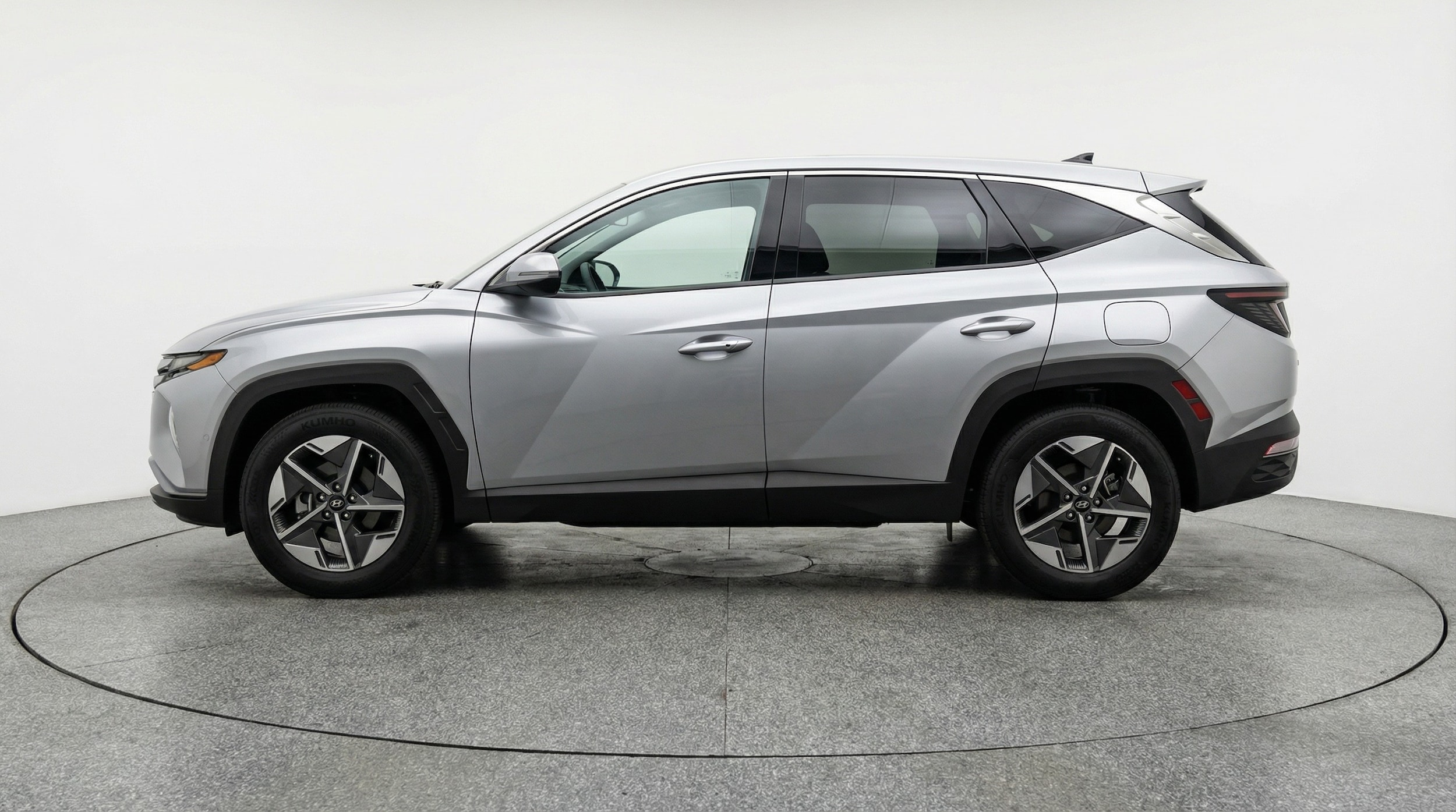 Thumbnail: 2025 Hyundai Tucson - 4