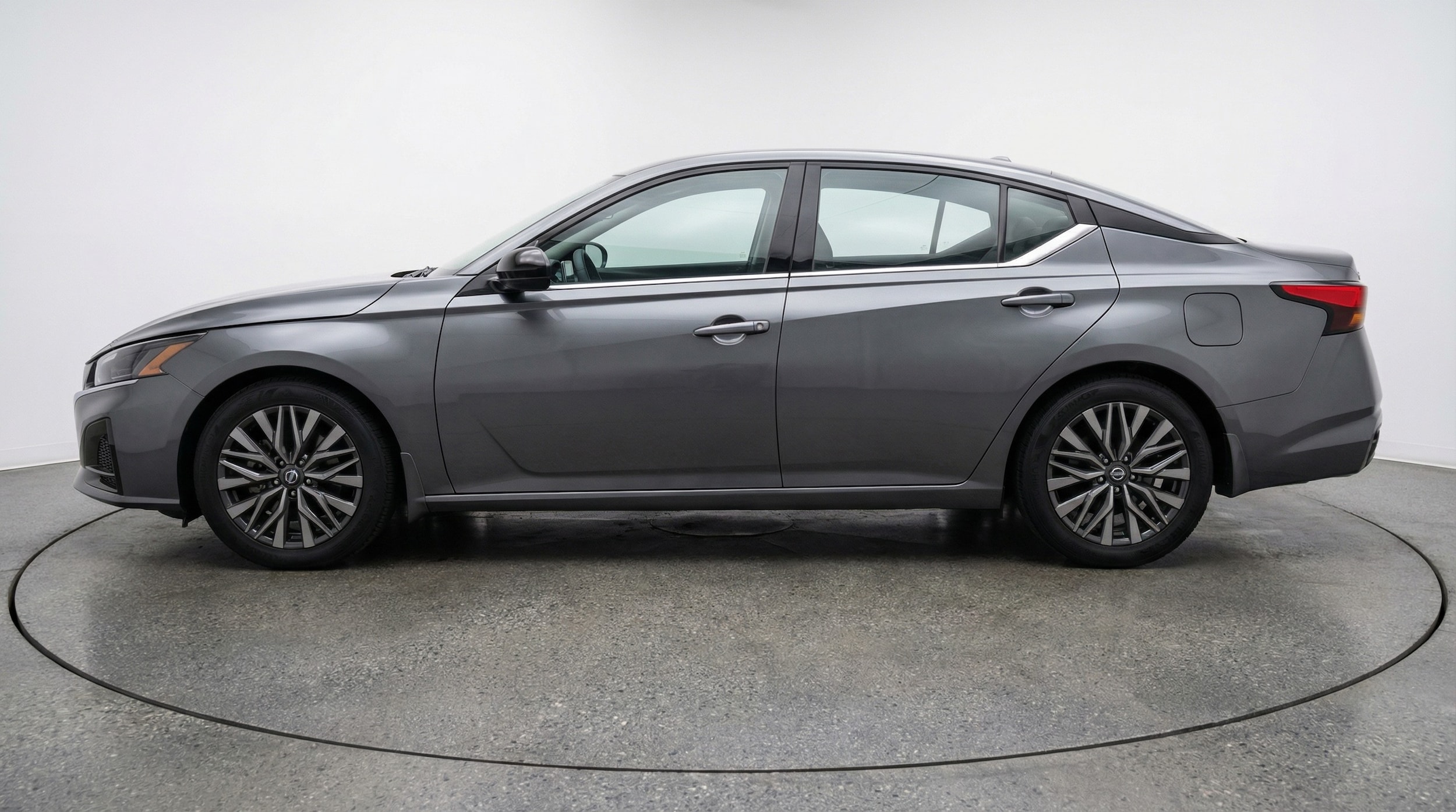 Thumbnail: 2025 Nissan Altima - 4