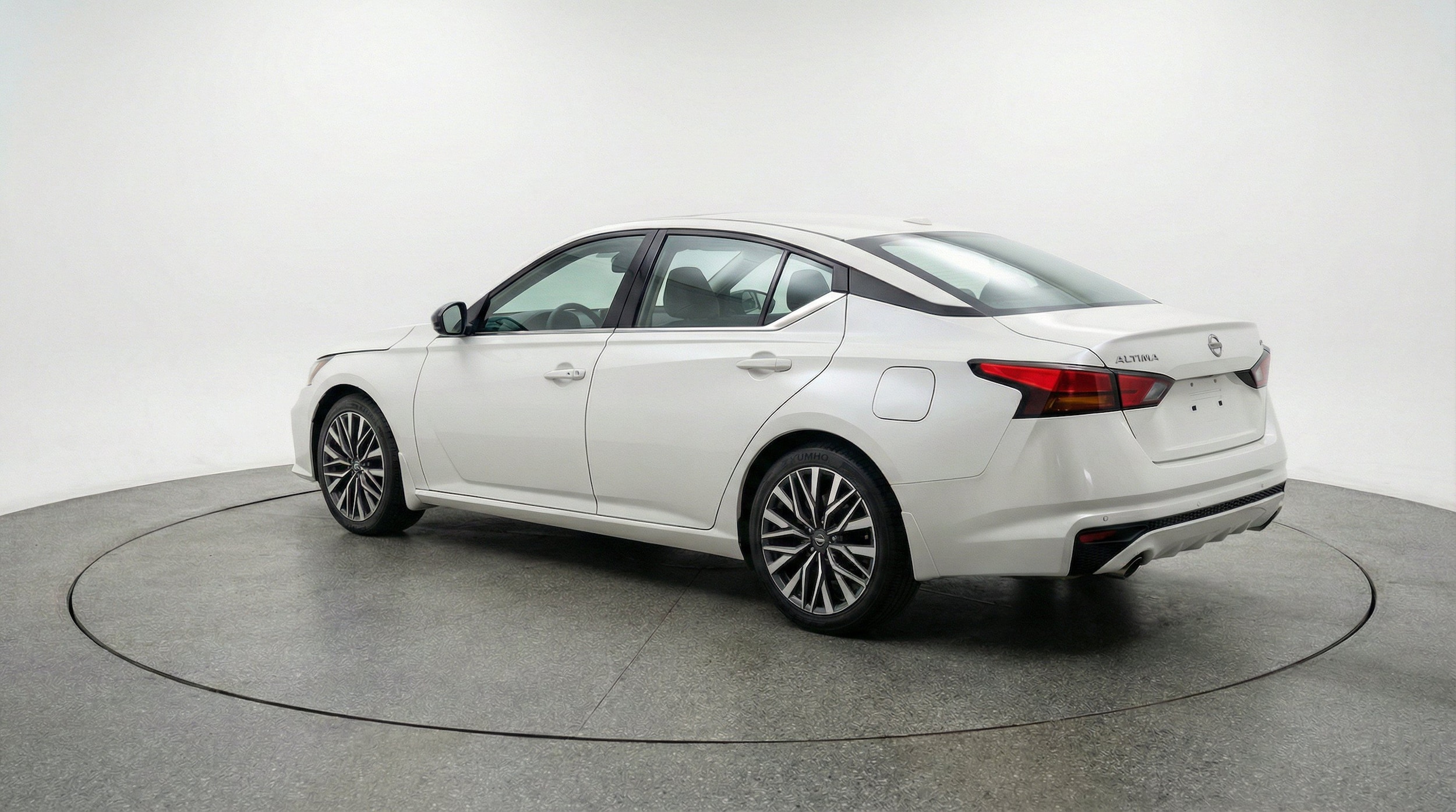 Thumbnail: 2025 Nissan Altima - 6