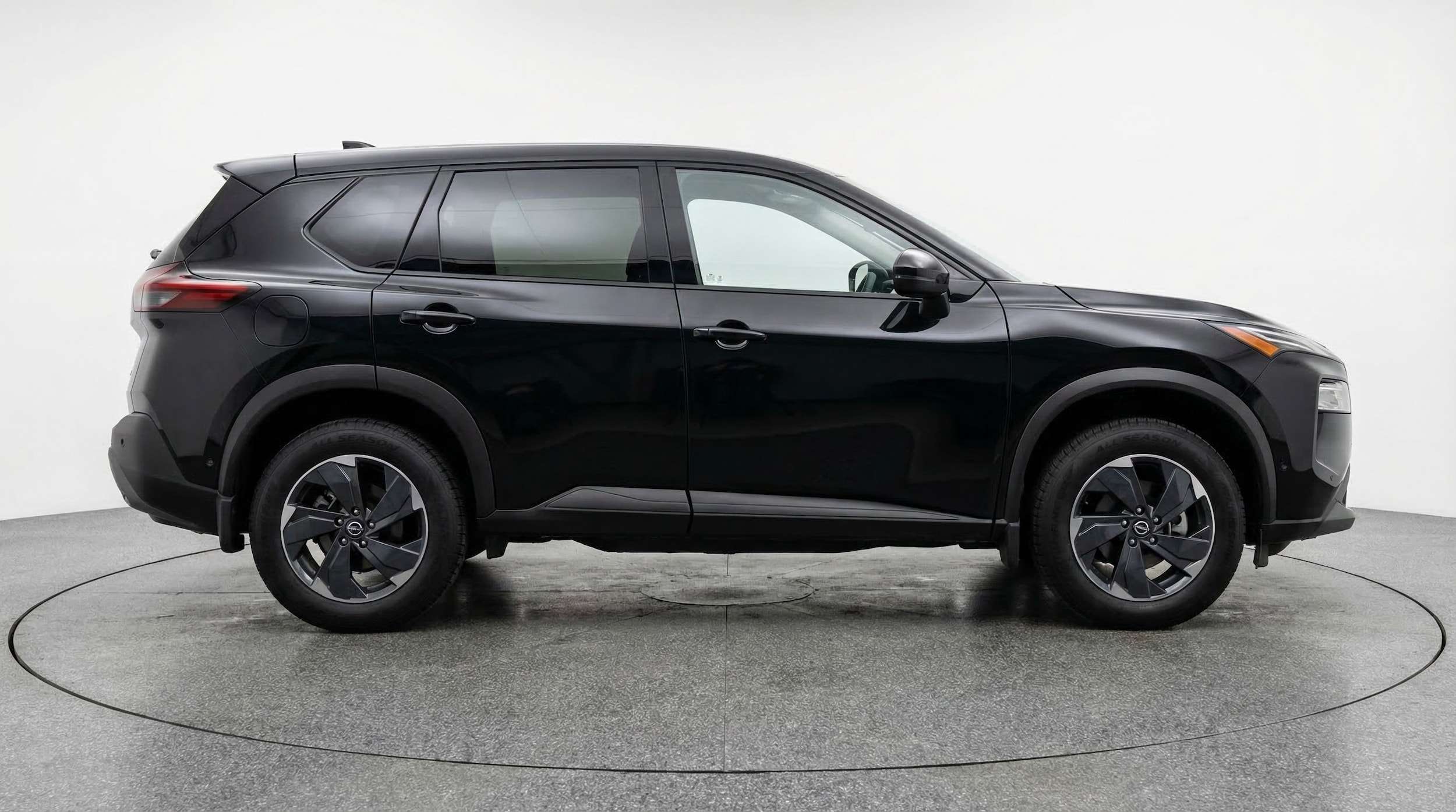 Thumbnail: 2025 Nissan Rogue - 8