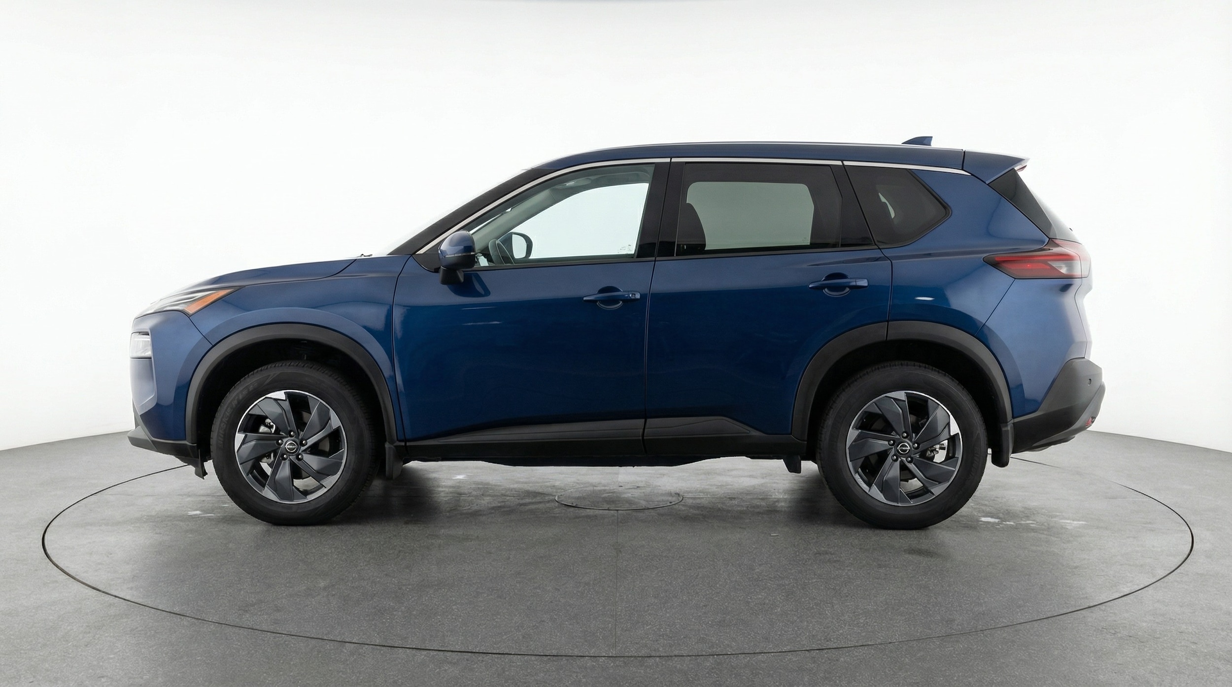 Thumbnail: 2025 Nissan Rogue - 4