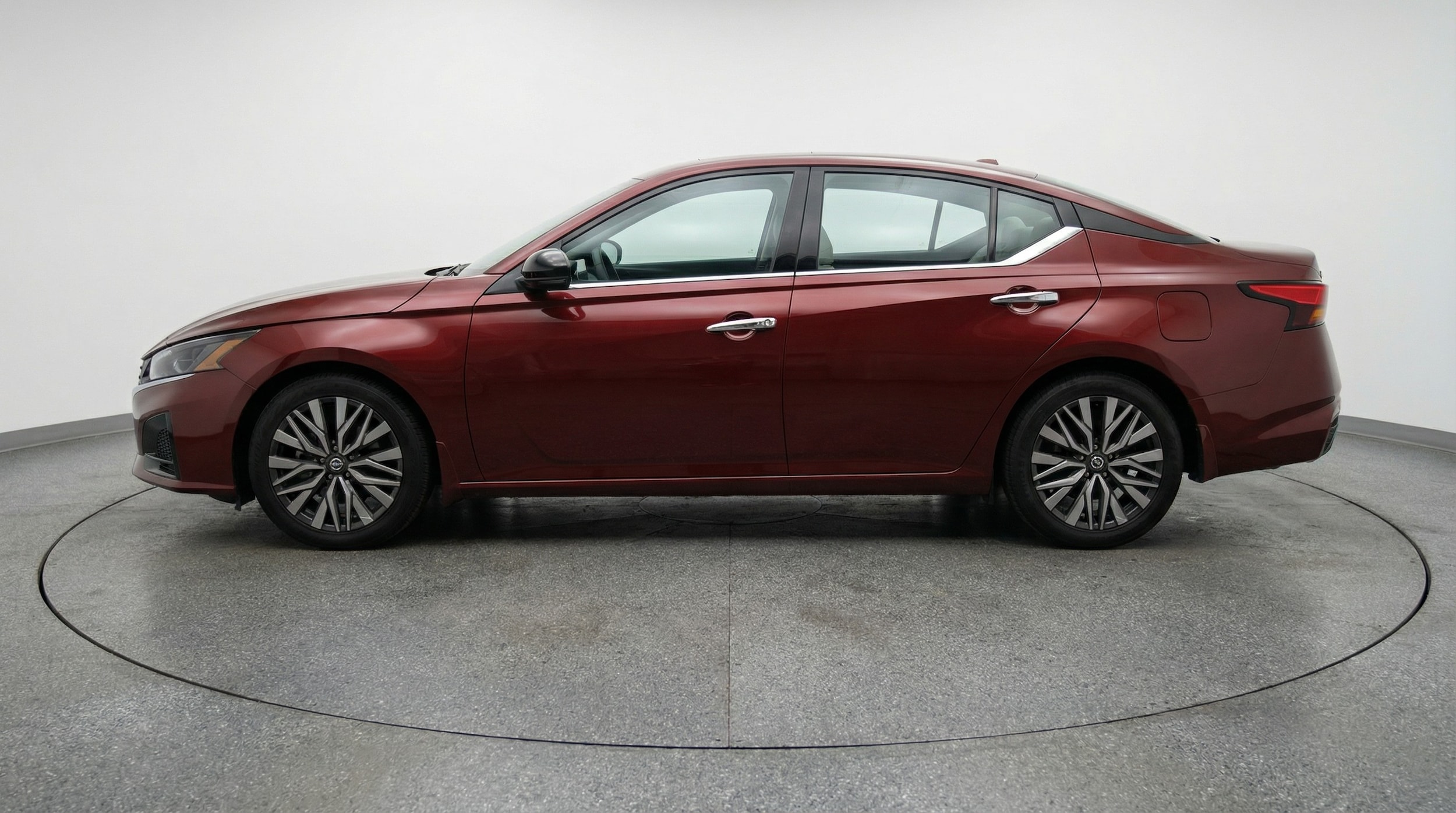 Thumbnail: 2025 Nissan Altima - 4