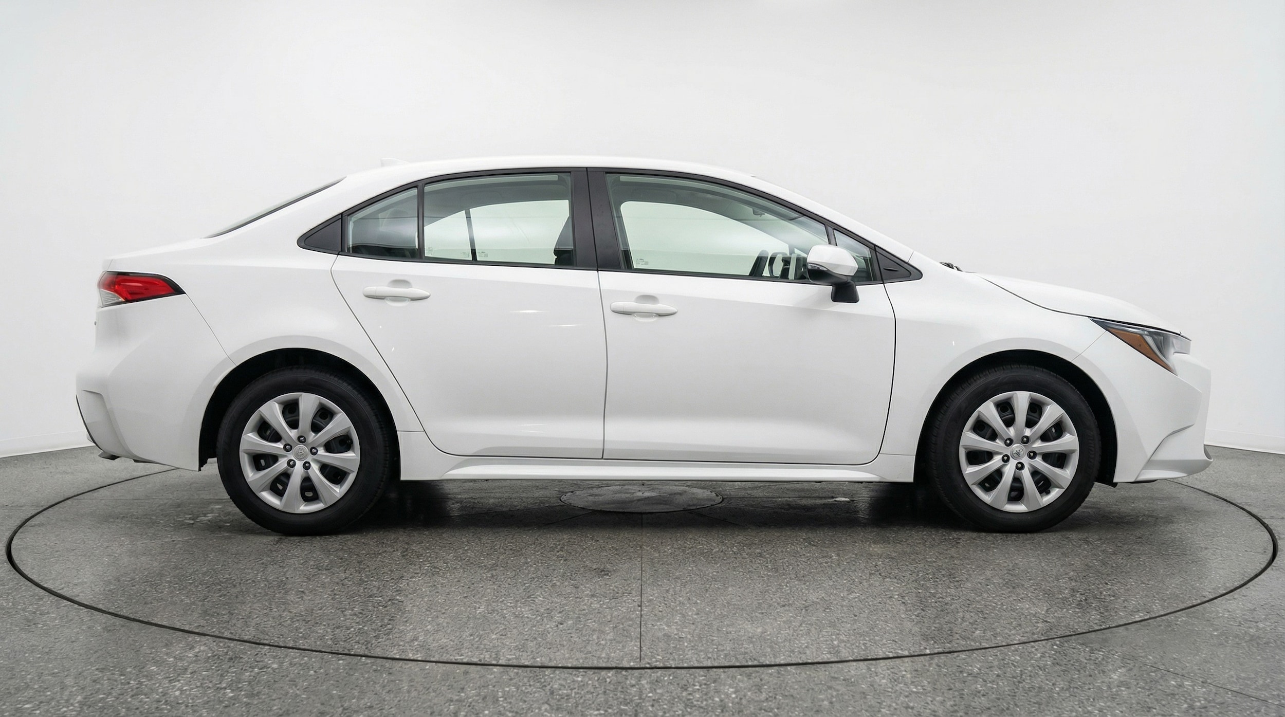 Thumbnail: 2025 Toyota Corolla - 8