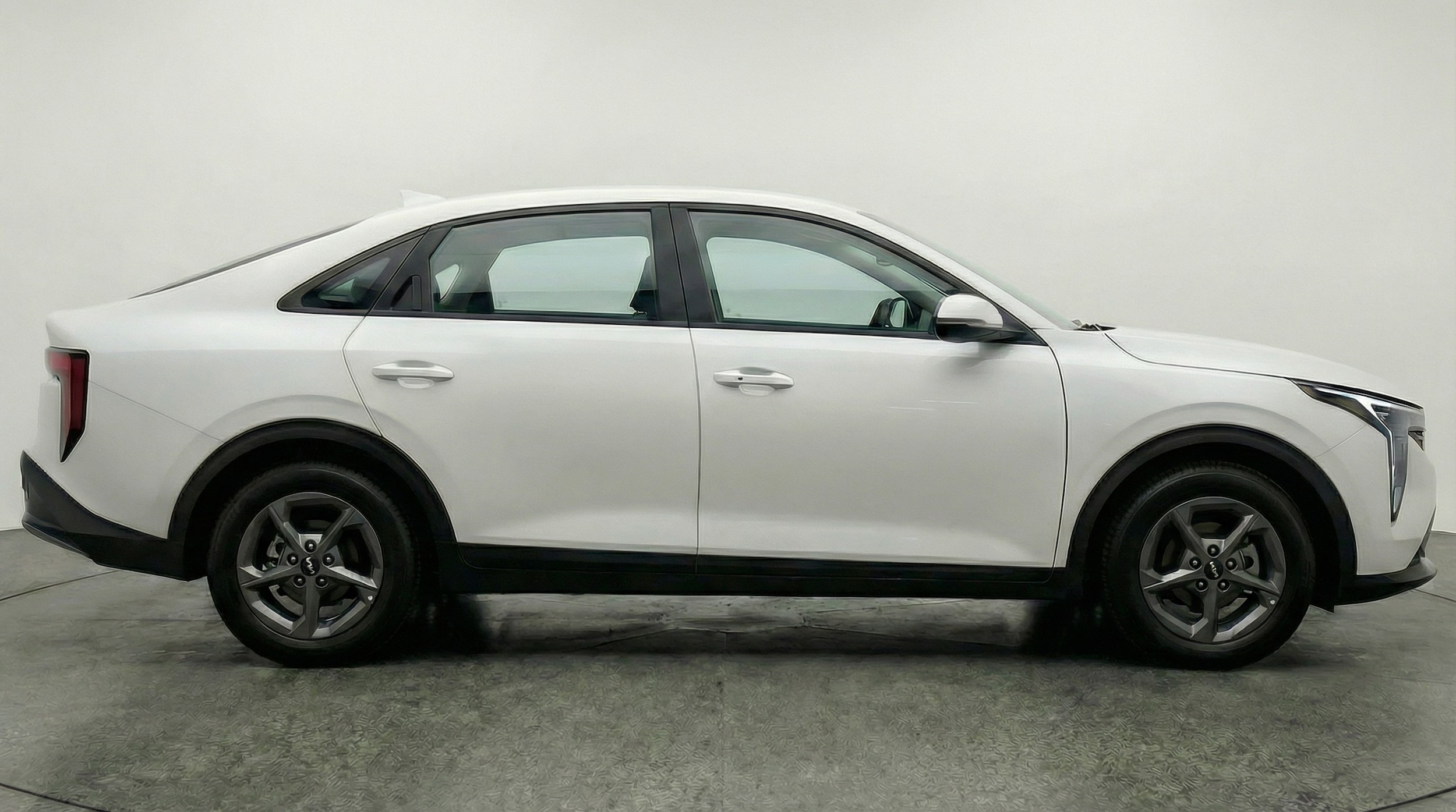 Thumbnail: 2025 Kia K4 - 8