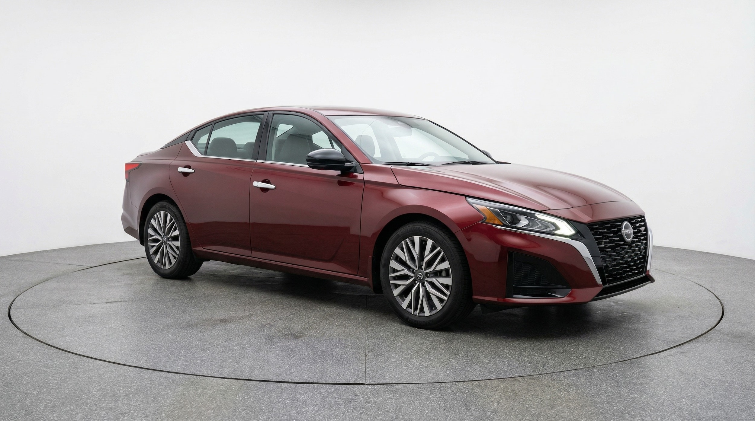 Thumbnail: 2025 Nissan Altima - 1