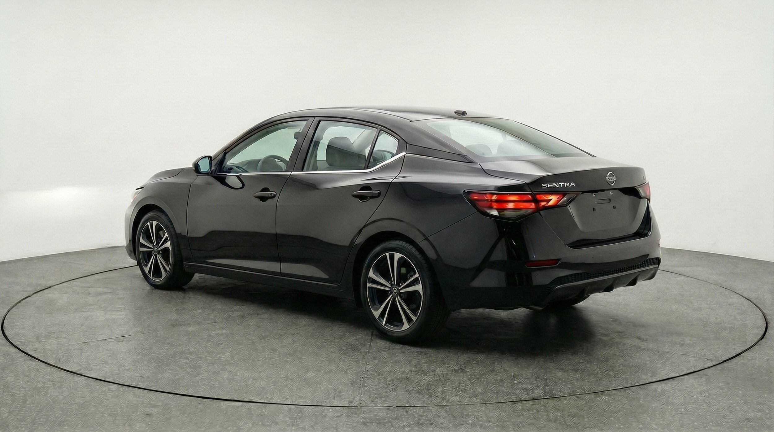 Thumbnail: 2025 Nissan Sentra - 5