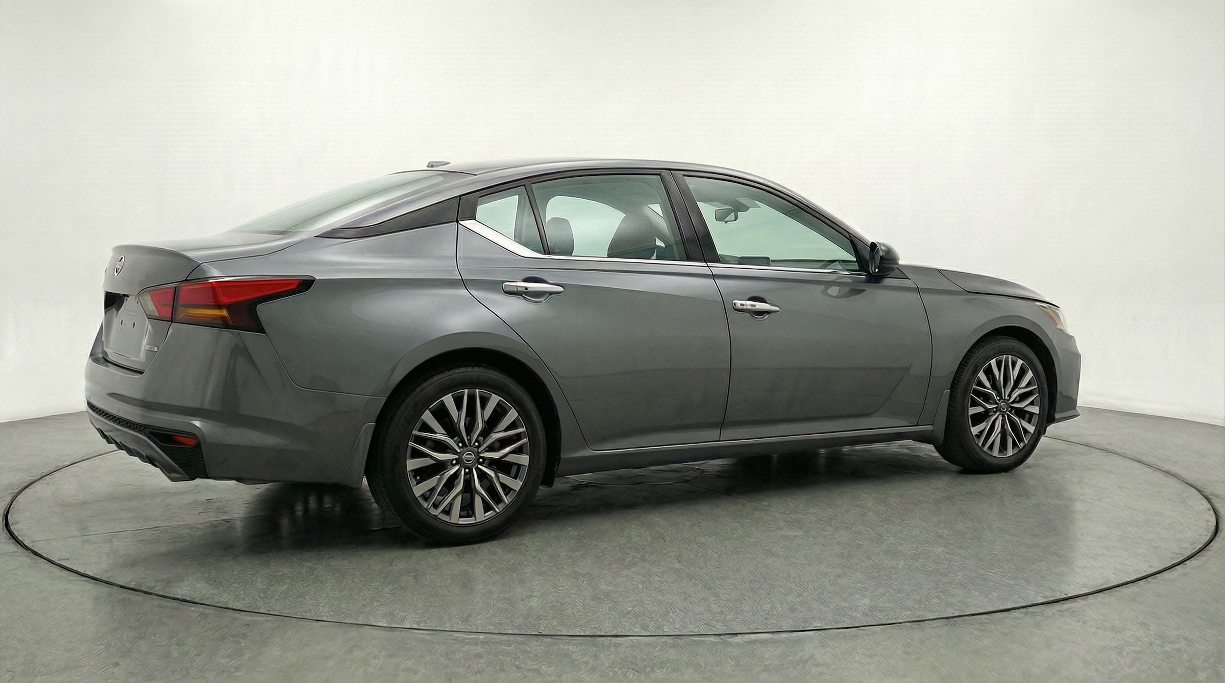 Thumbnail: 2025 Nissan Altima - 7